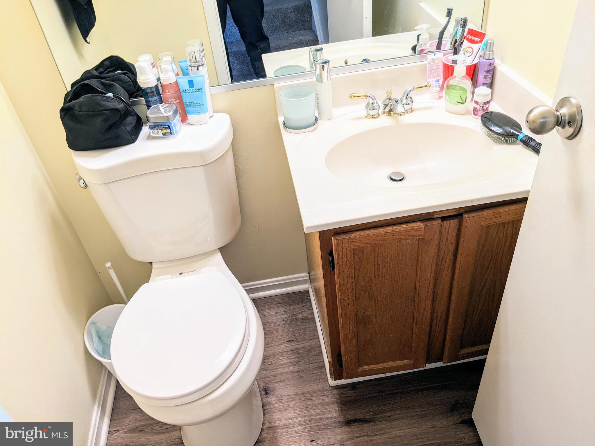 STONINGTON - Residential