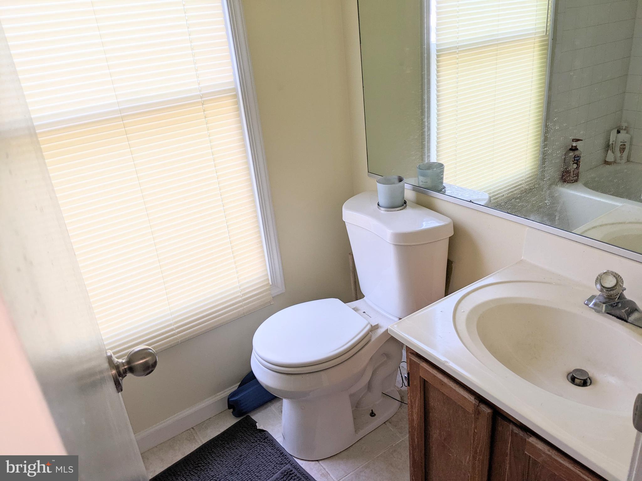 STONINGTON - Residential