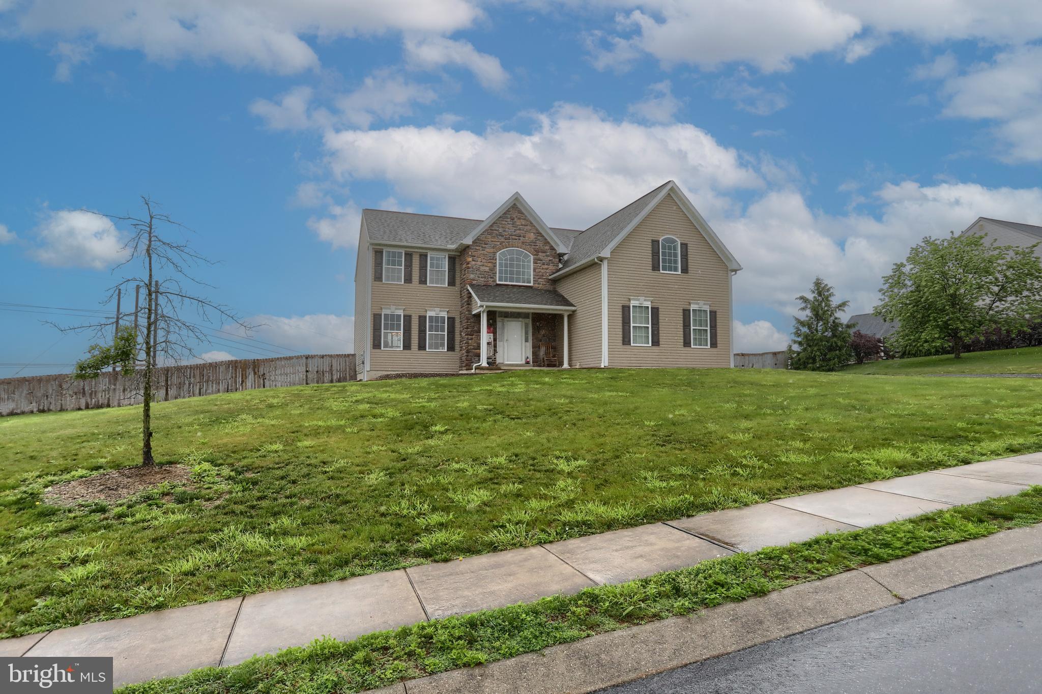 301 IDA RED DRIVE