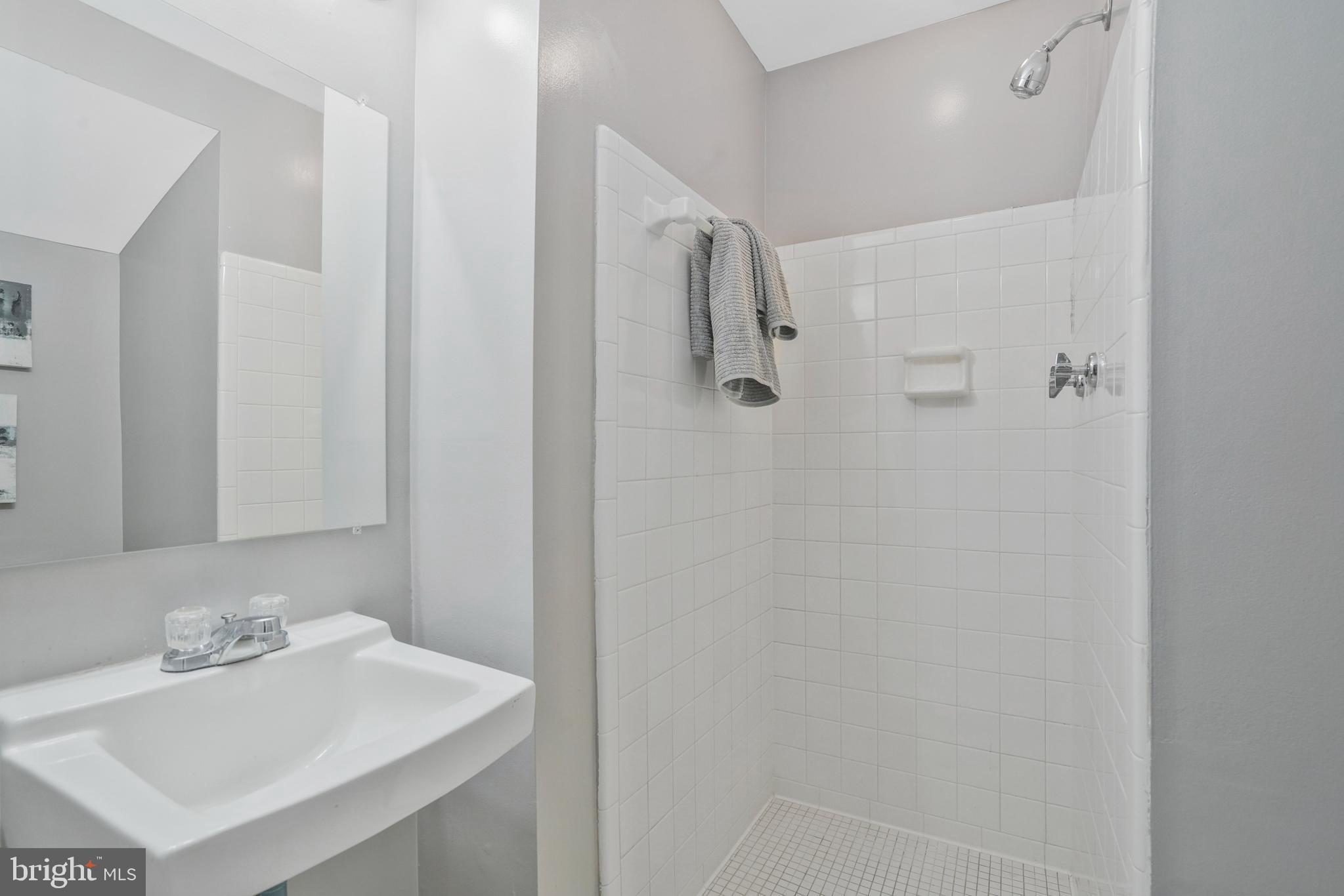 POTOMAC HILLS - Residential