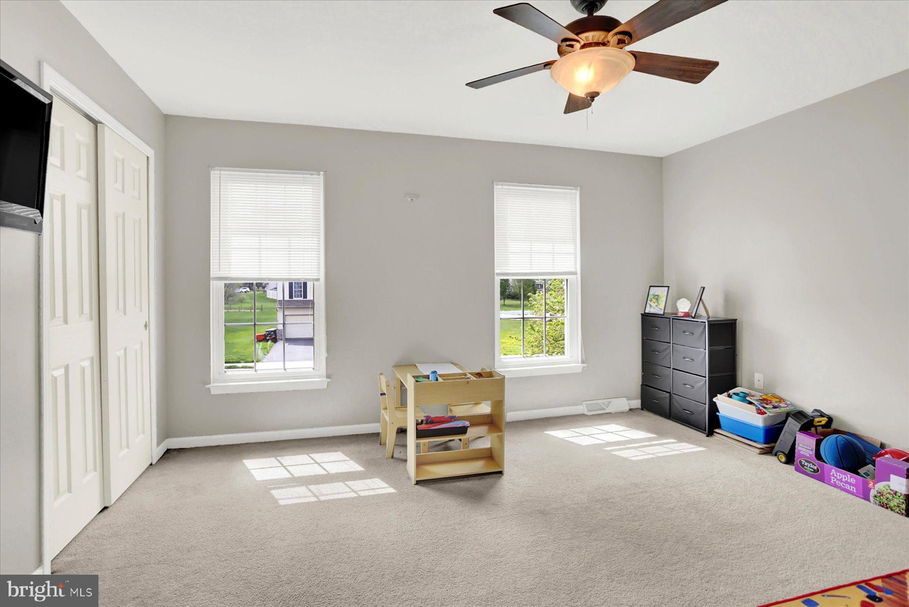 SOMERSET CROSSING - Residential