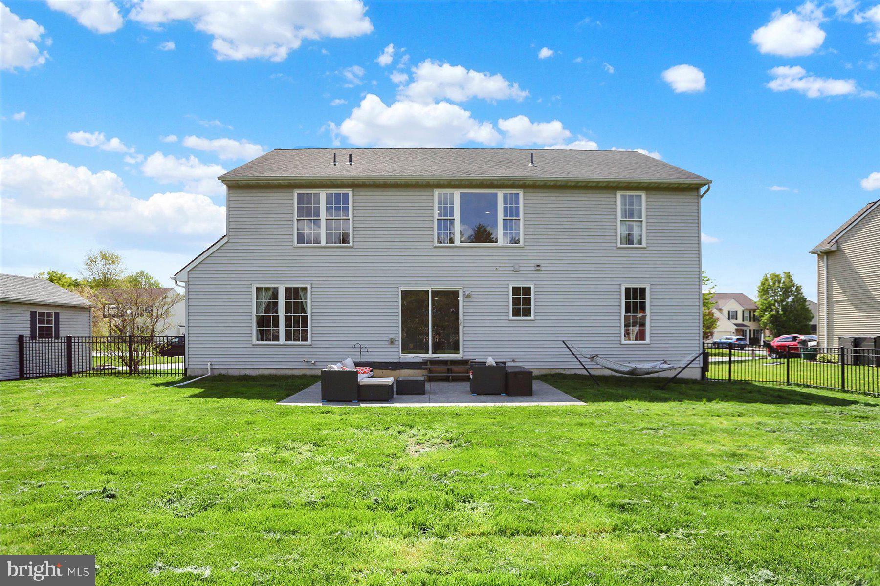 SOMERSET CROSSING - Residential