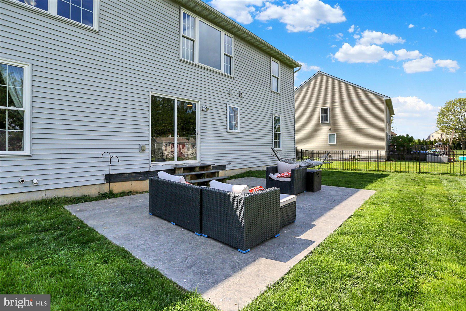 SOMERSET CROSSING - Residential