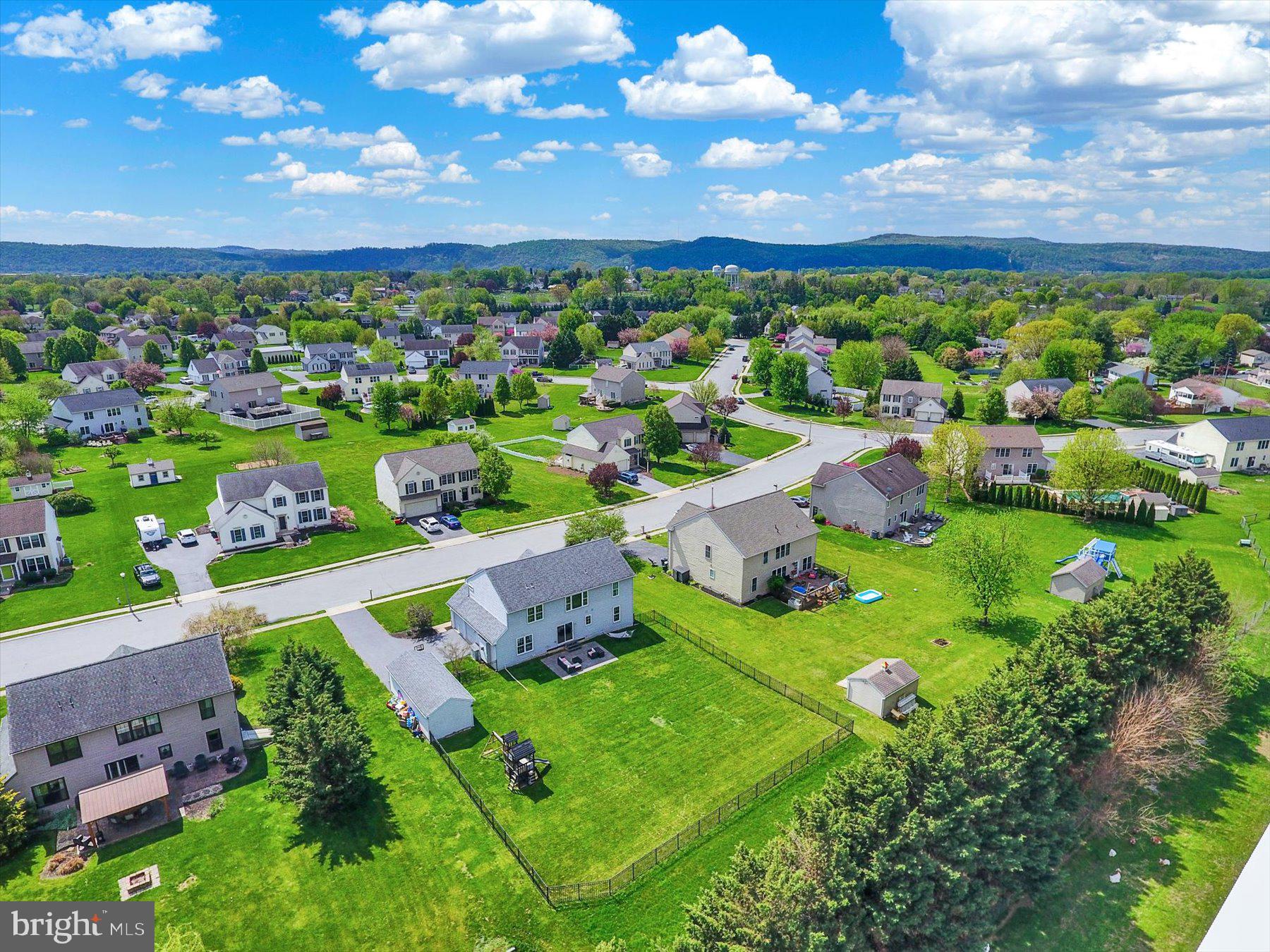 SOMERSET CROSSING - Residential