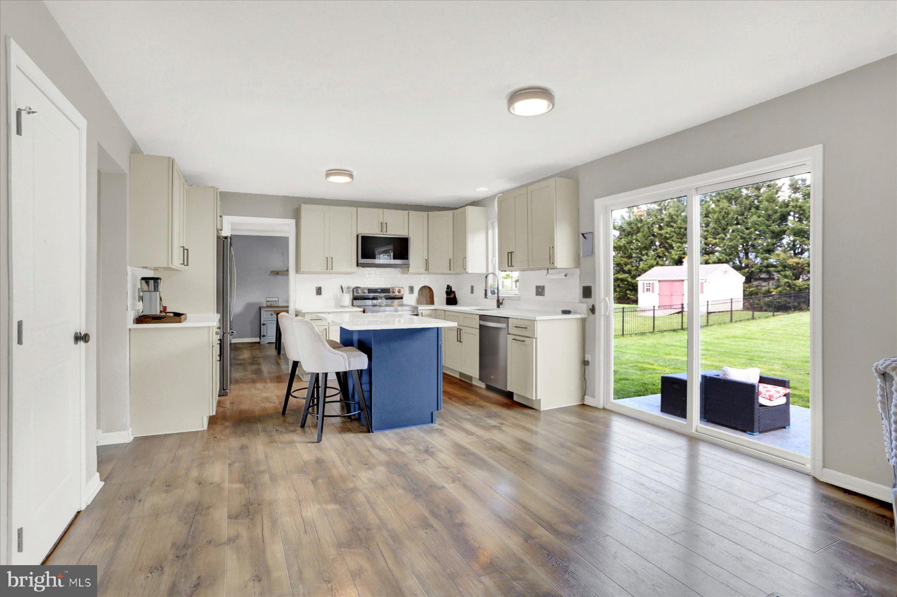 SOMERSET CROSSING - Residential