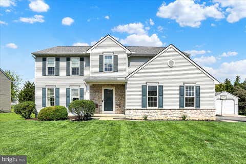 Homes For Sale - 182 Countryside Lane<br/> Lancaster County, MARIETTA, PA 17547