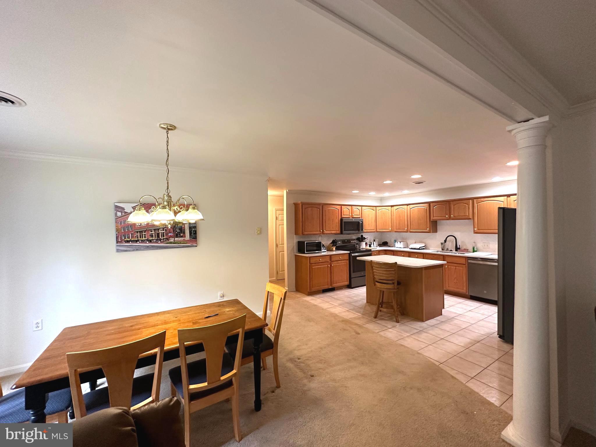 FOUNTAINVIEW - Residential