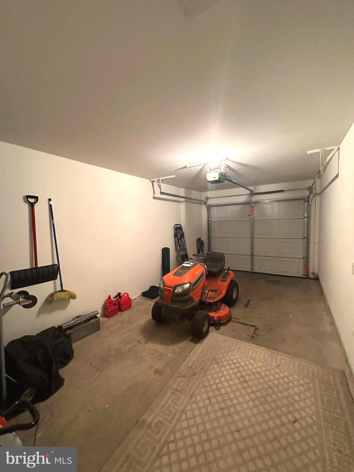 FOUNTAINVIEW - Residential