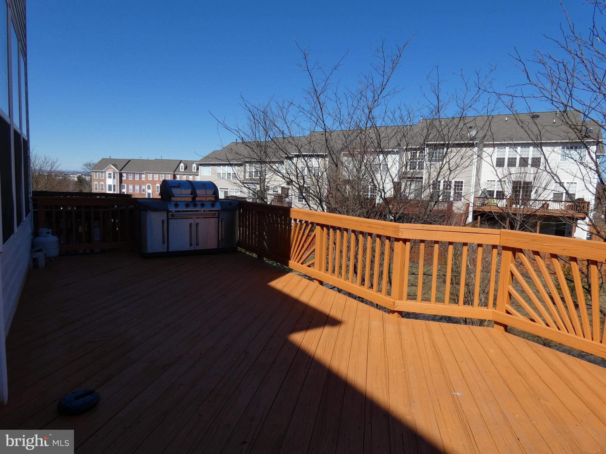 TALL OAKS - Residential Lease