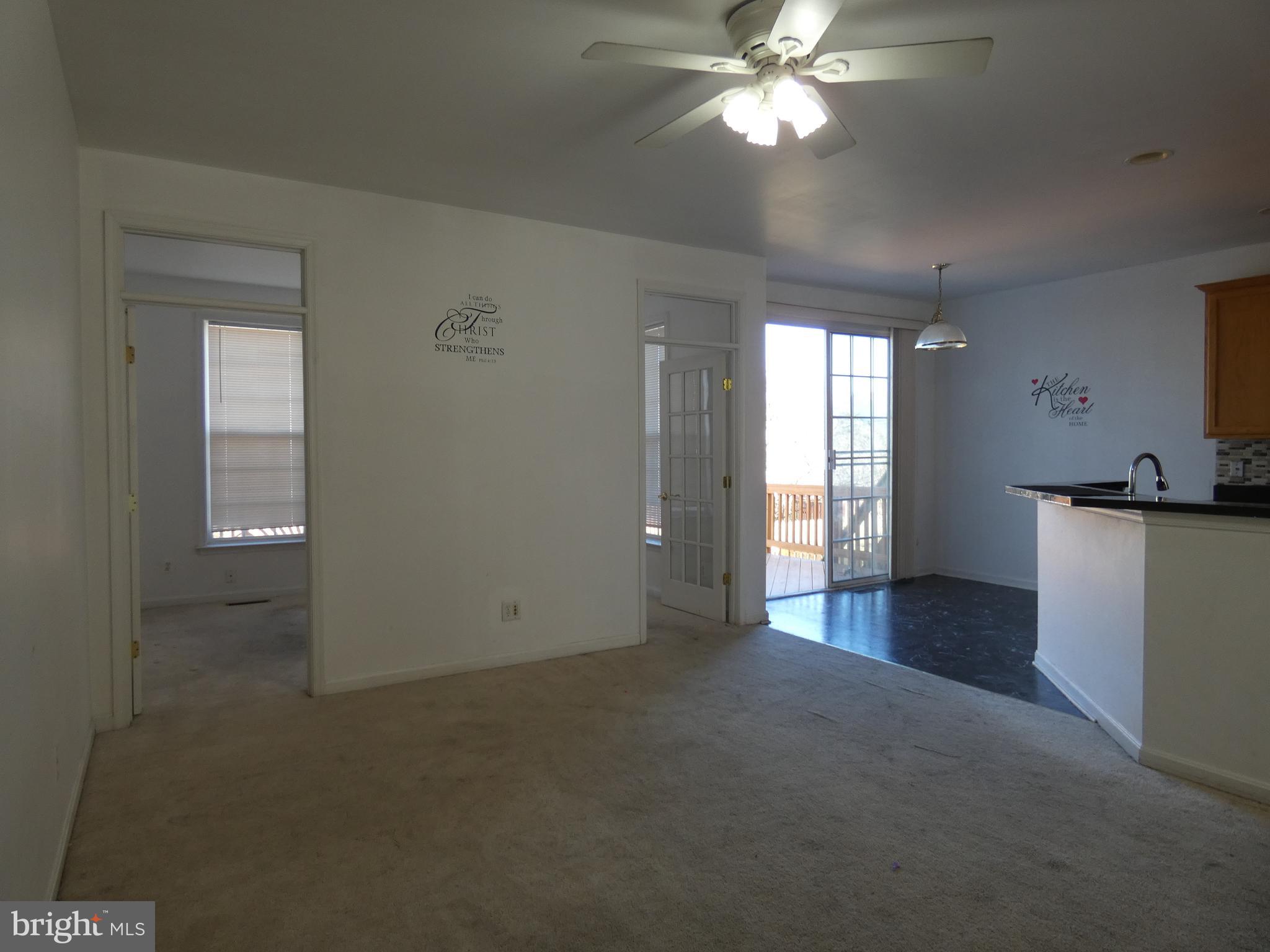 TALL OAKS - Residential Lease