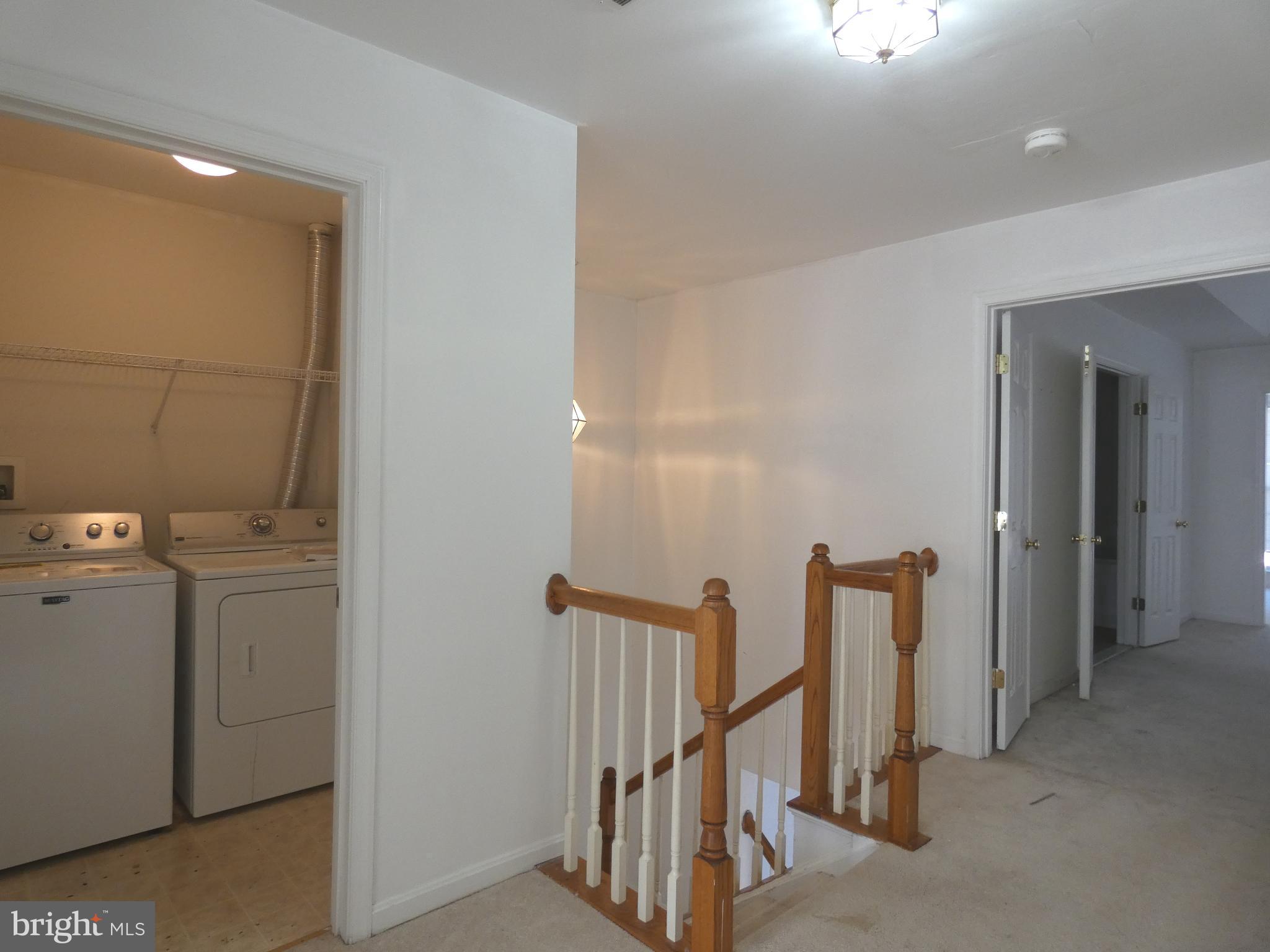 TALL OAKS - Residential Lease