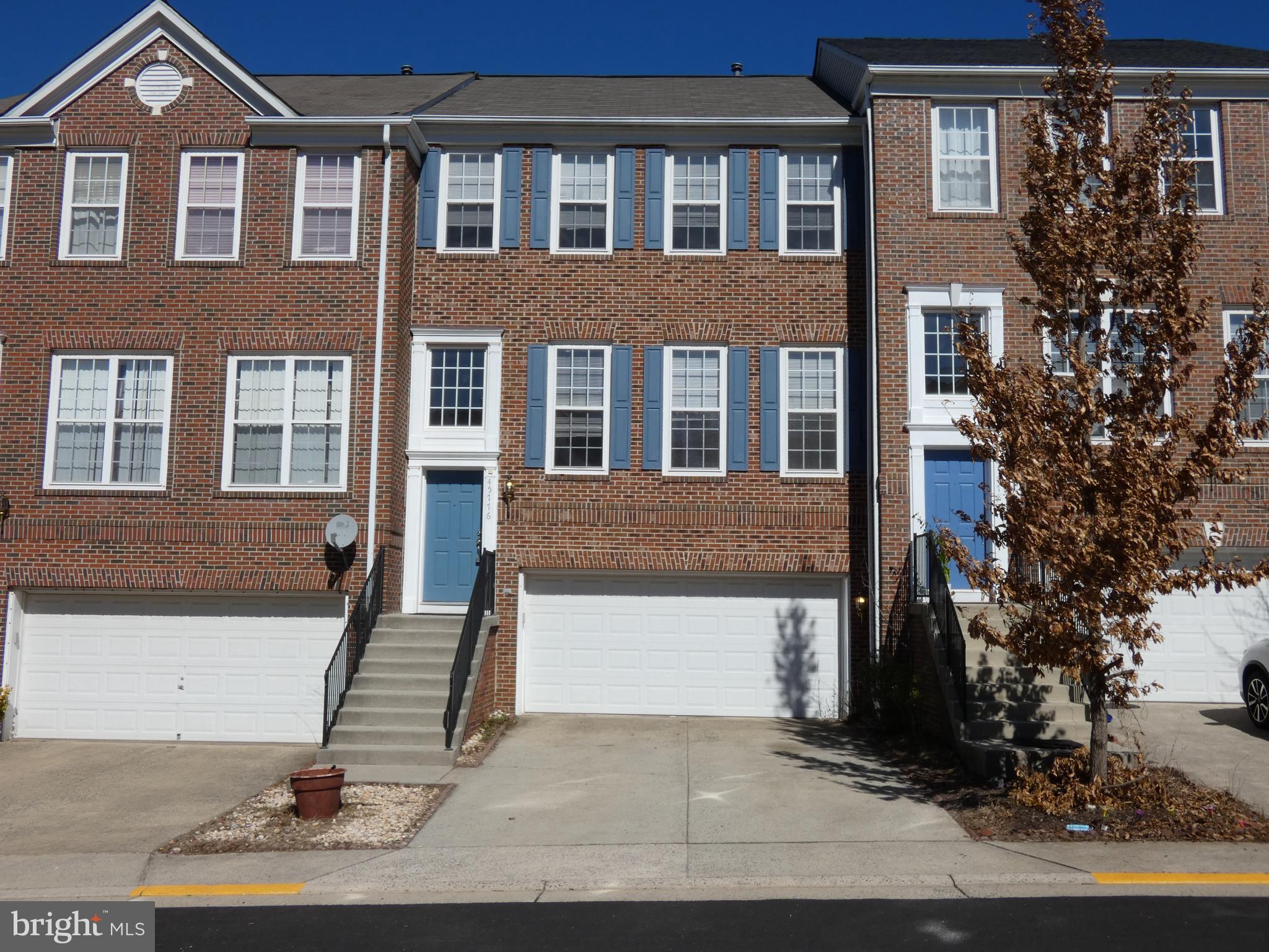 TALL OAKS - Residential Lease