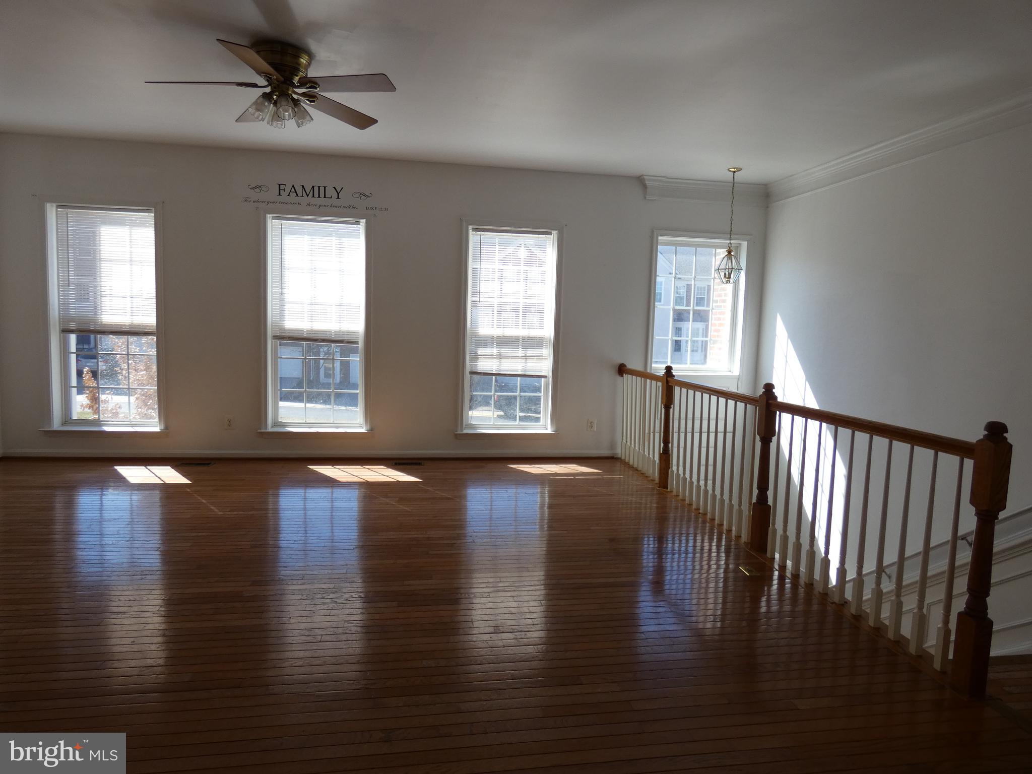 TALL OAKS - Residential Lease