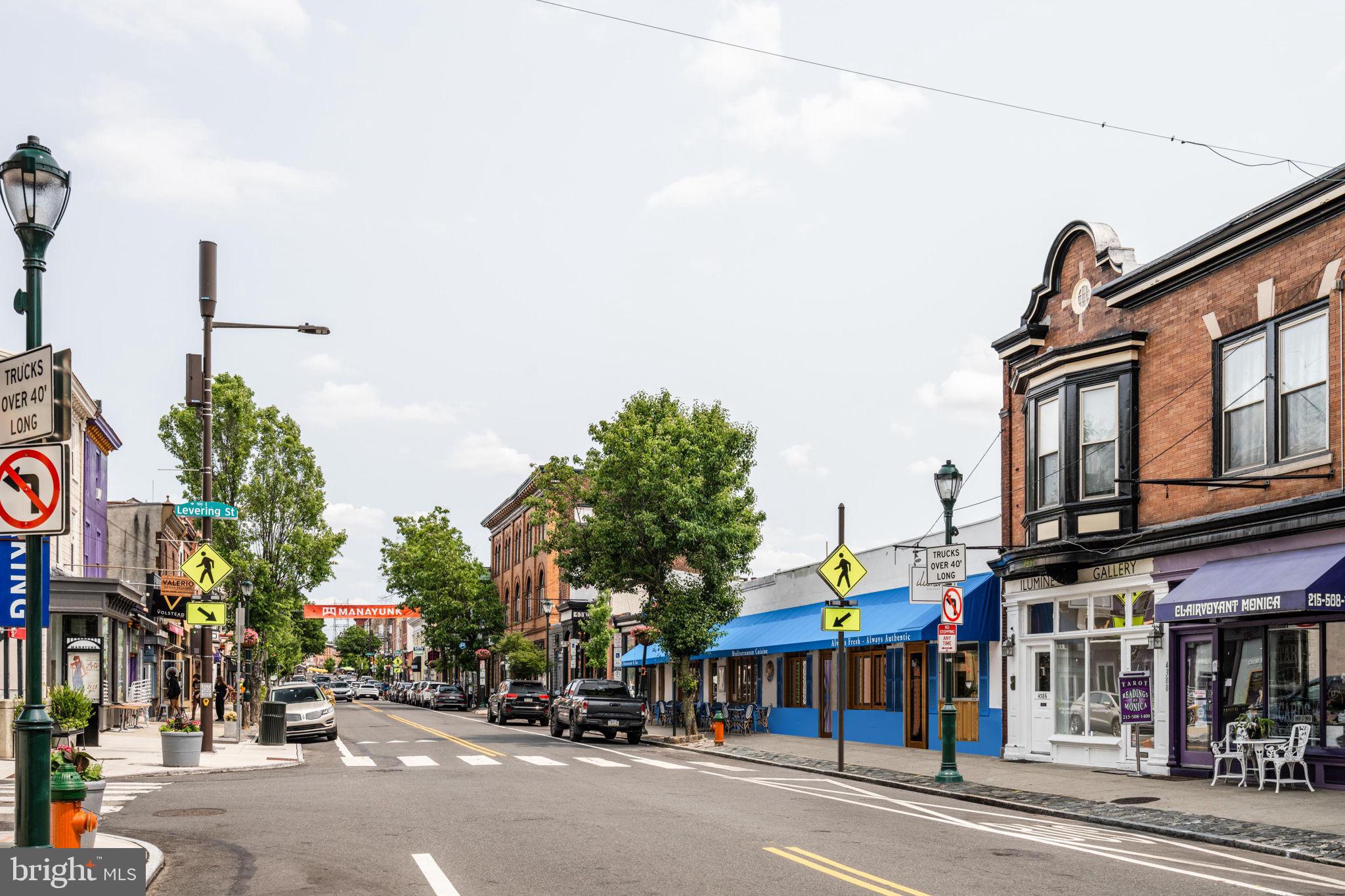 THE LOCKS - Residential