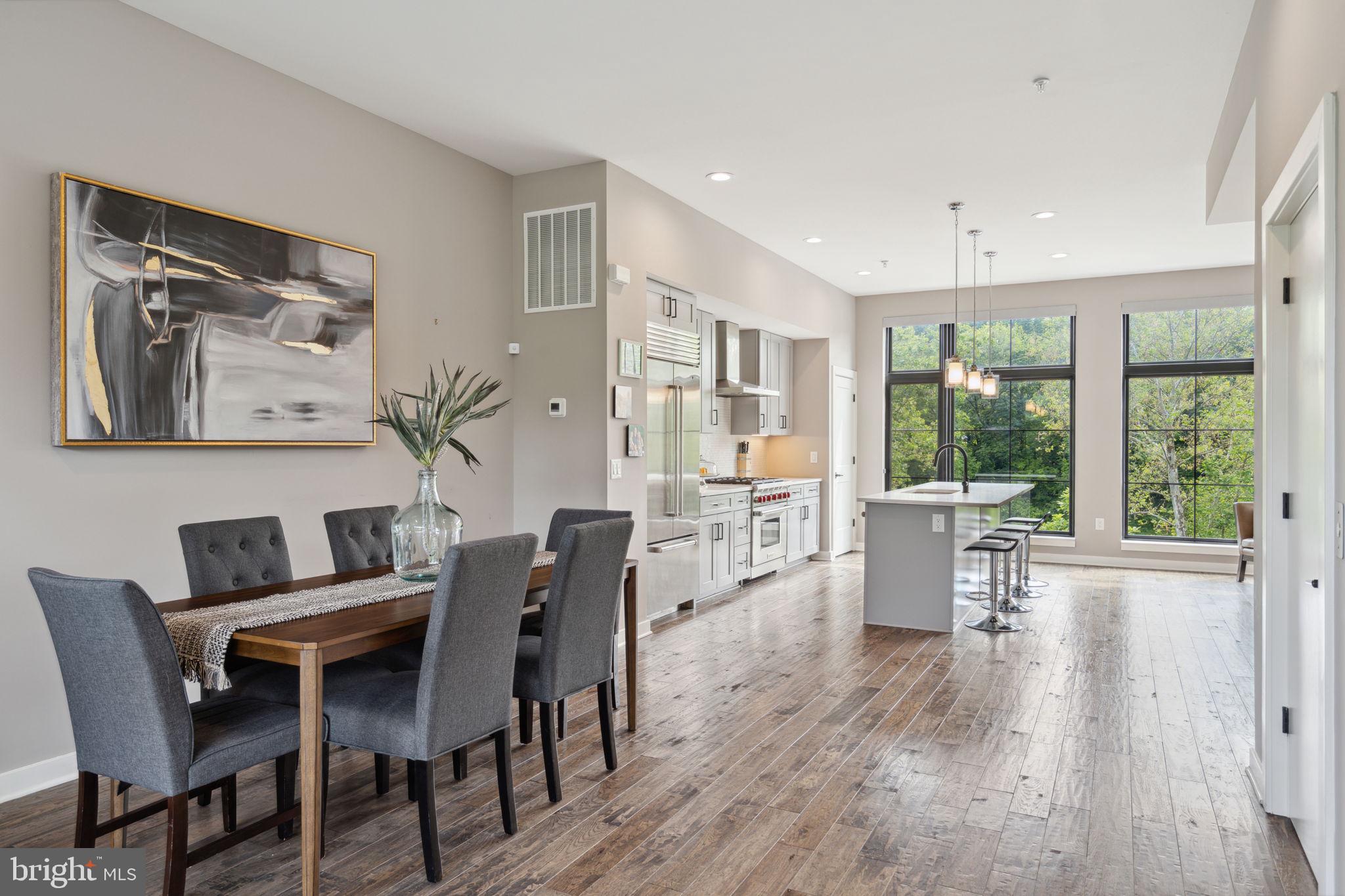 THE LOCKS - Residential