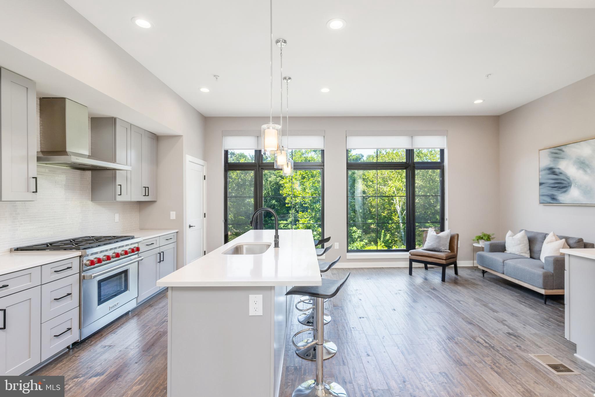 THE LOCKS - Residential