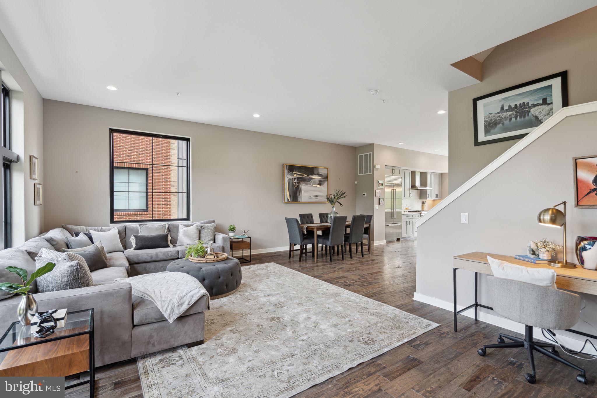 THE LOCKS - Residential