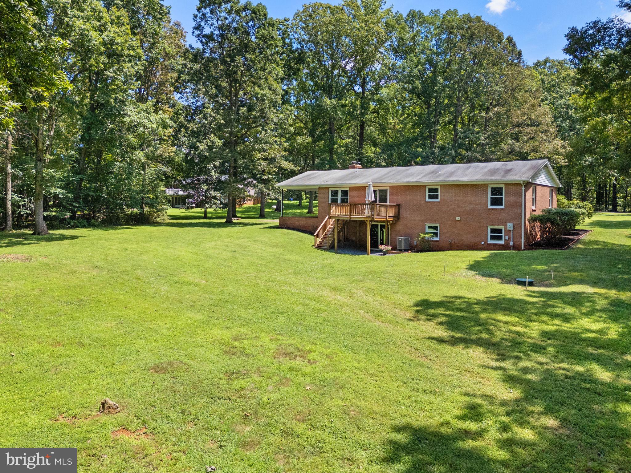 TWIN OAKS - Residential