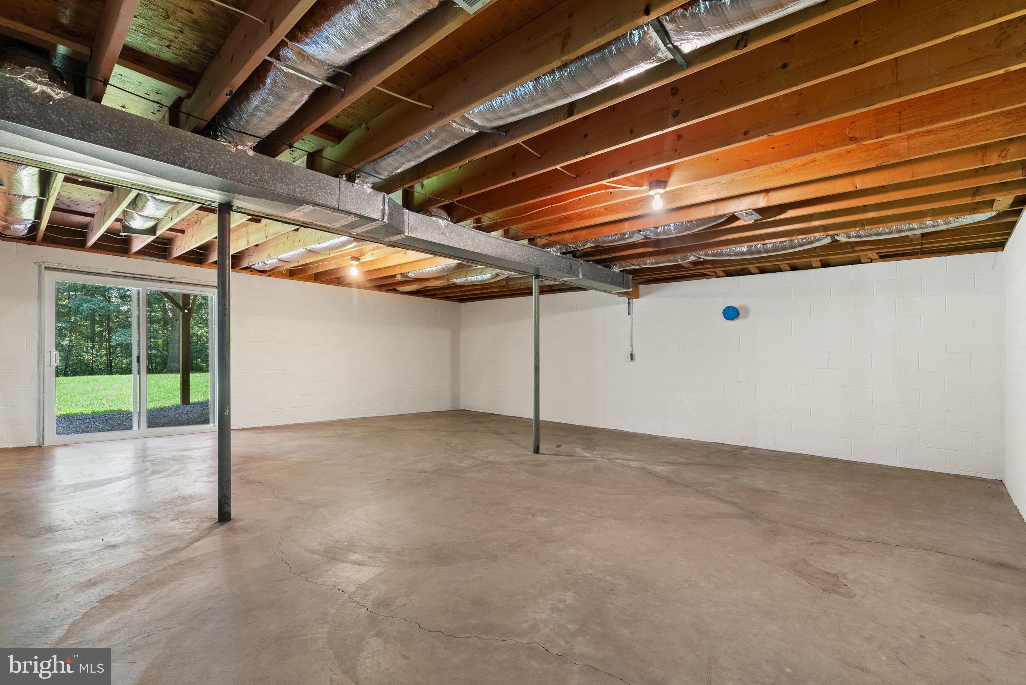 TWIN OAKS - Residential