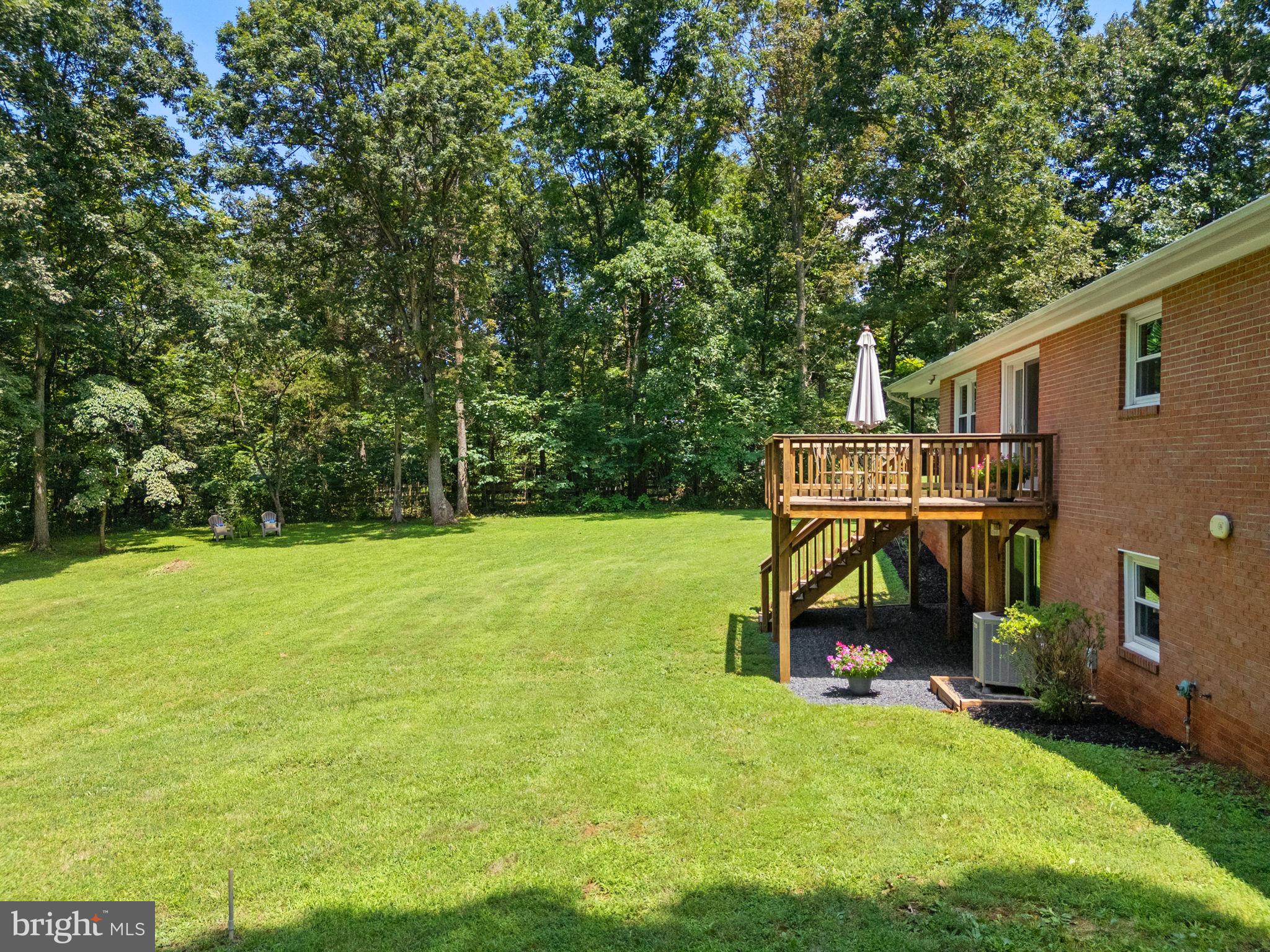 TWIN OAKS - Residential