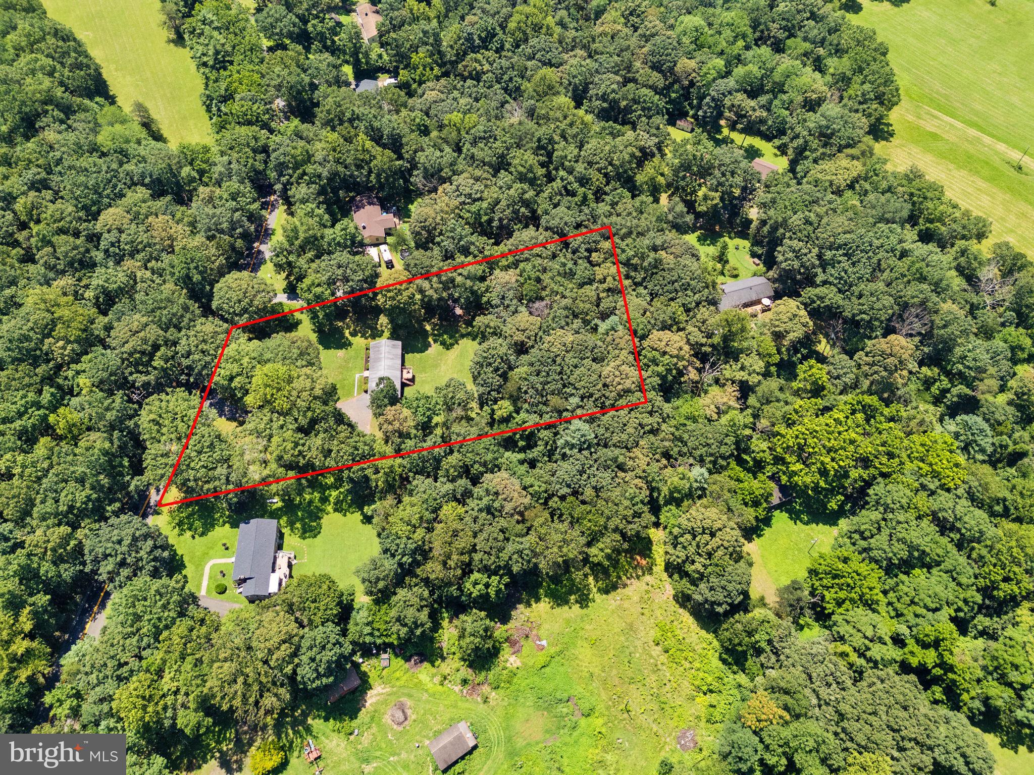 TWIN OAKS - Residential