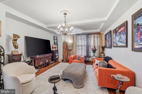 Photo of 1901 Walnut Street #6F, PHILADELPHIA, PA 19103 (MLS # PAPH2604424)