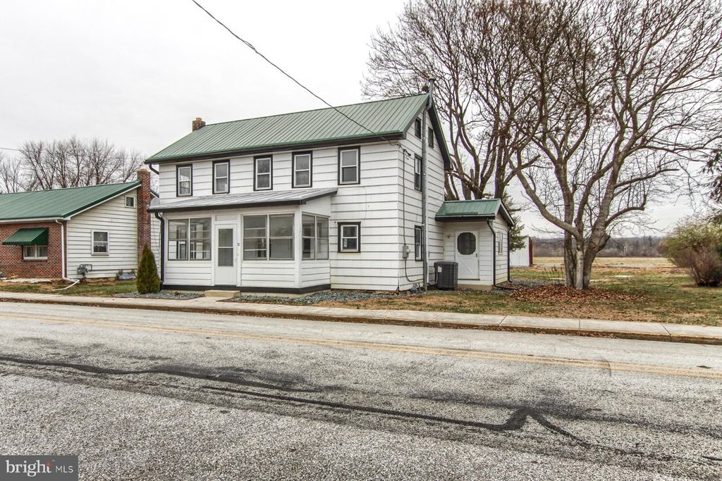Photo of 31 Water Street, FAIRFIELD, PA 17320 (MLS # PAAD2021000)