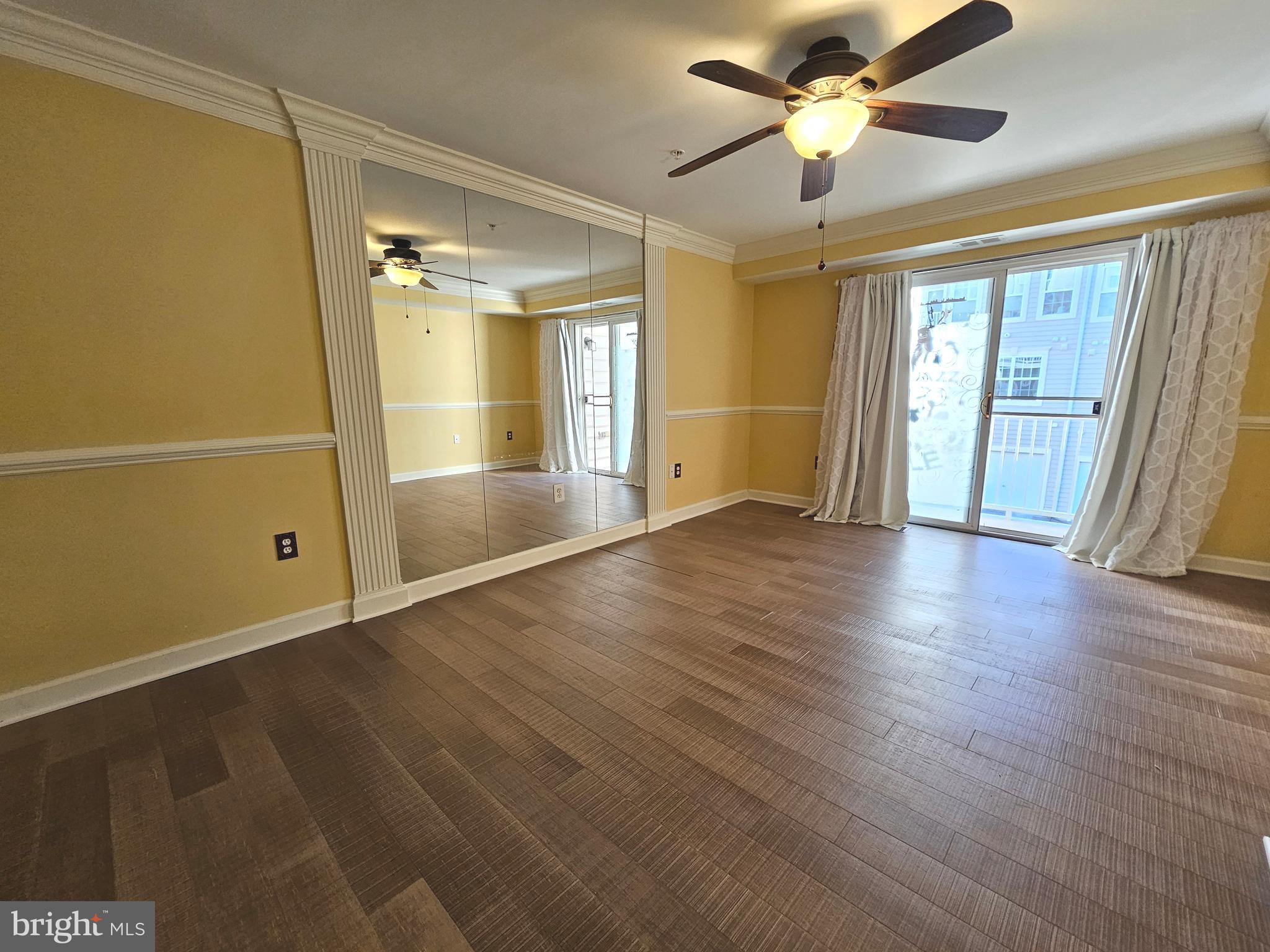 CENTREVILLE CROSSING - Residential Lease