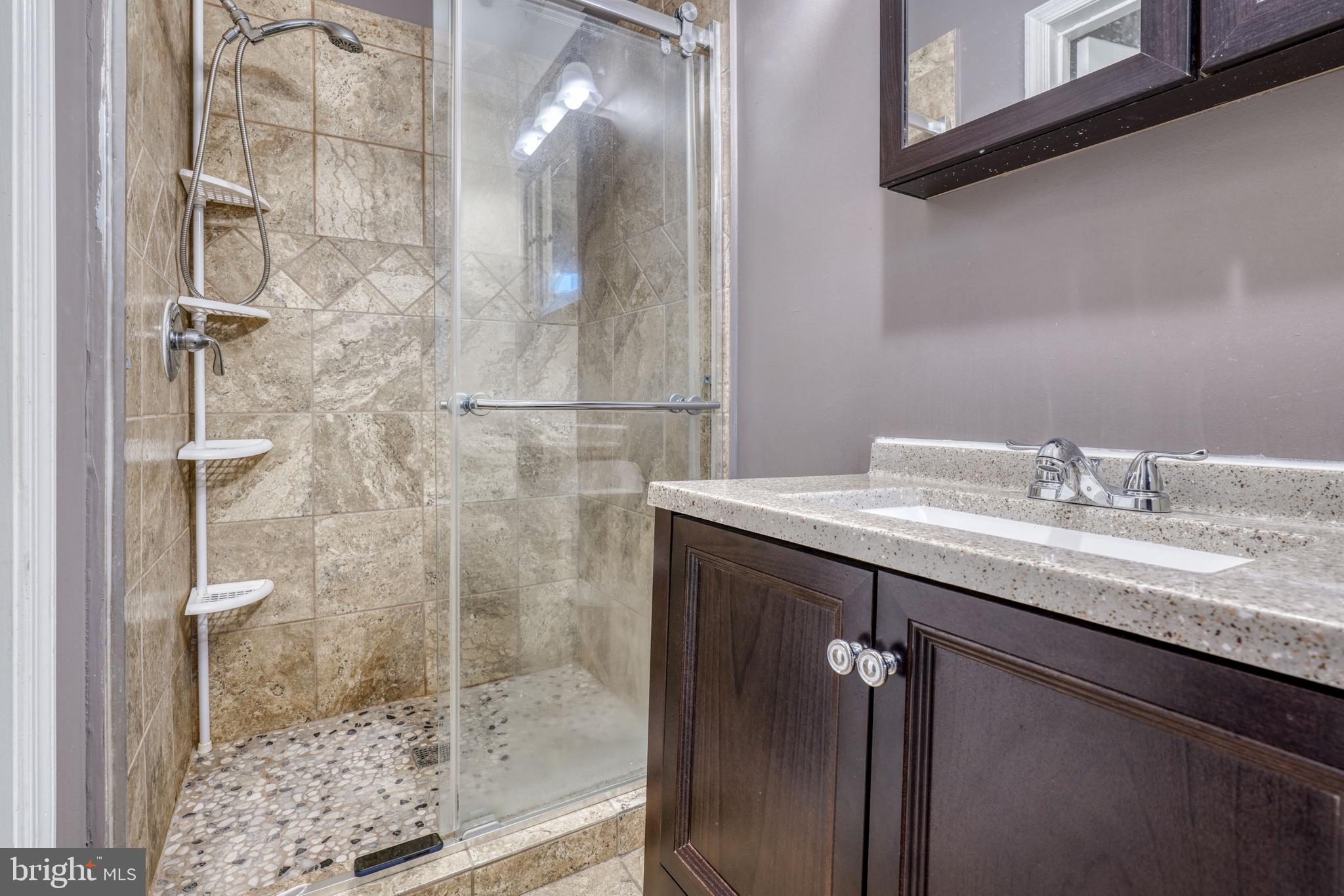 LOCUST POINT - Residential Lease