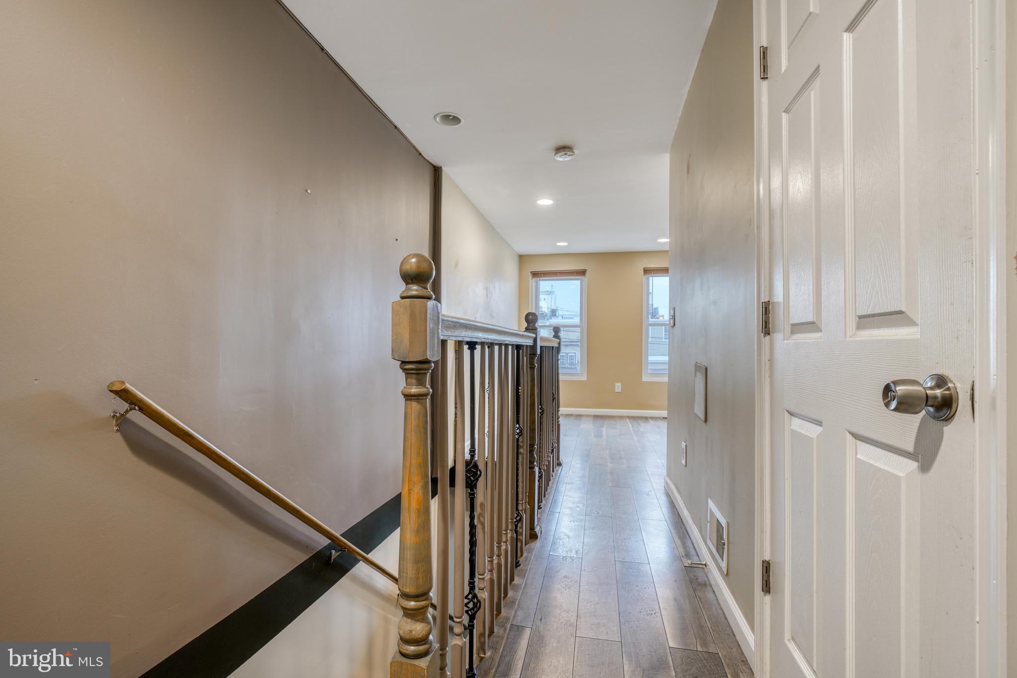 LOCUST POINT - Residential Lease