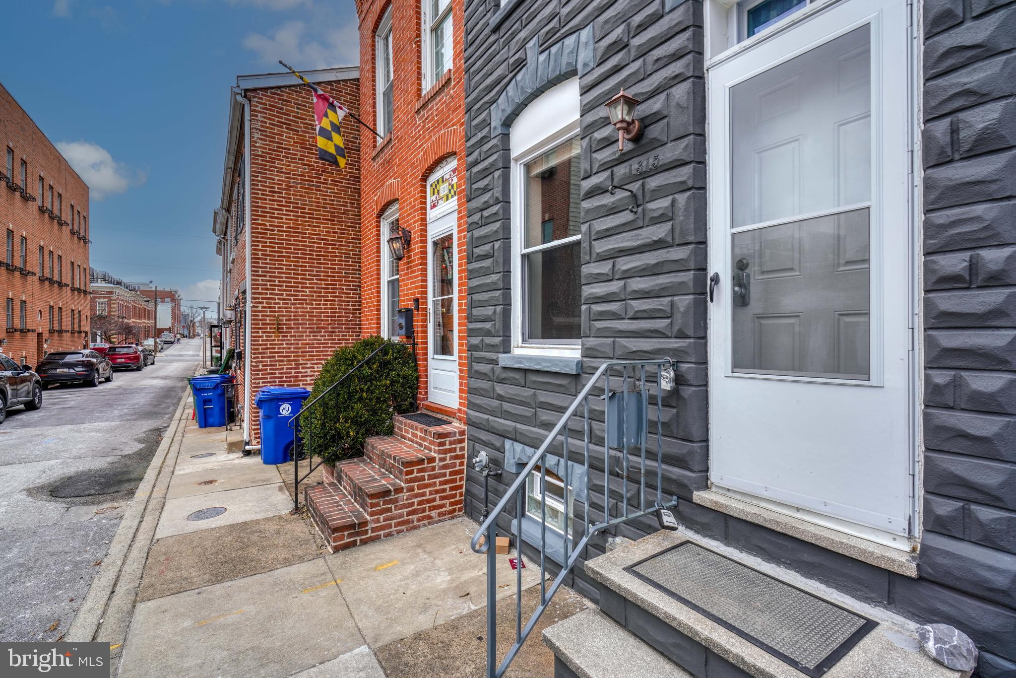 LOCUST POINT - Residential Lease