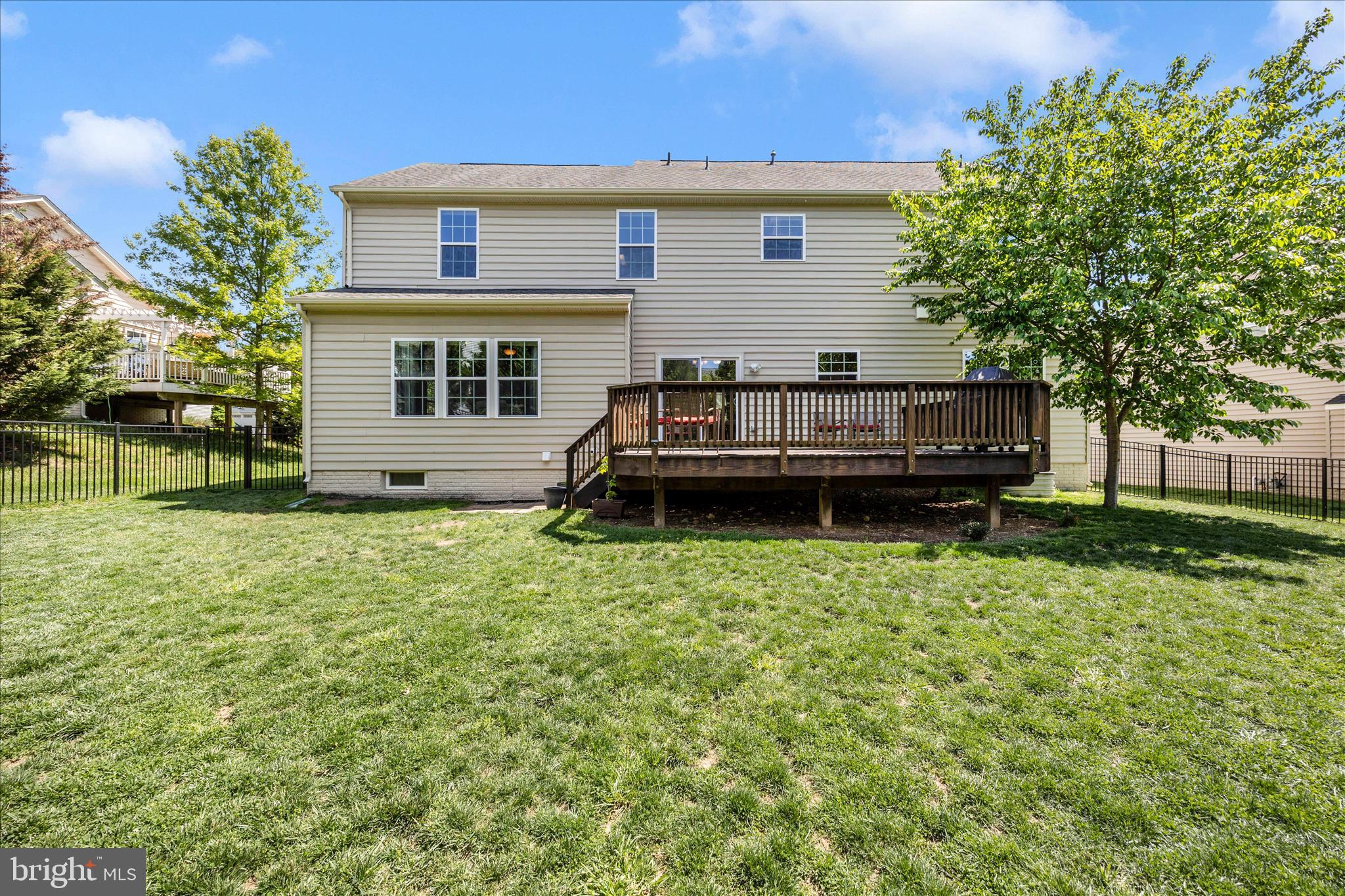 WOODRIDGE AT LAKE LINGANORE - Residential