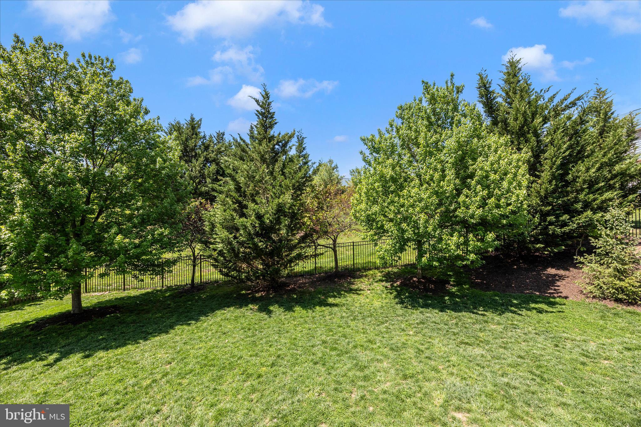 WOODRIDGE AT LAKE LINGANORE - Residential