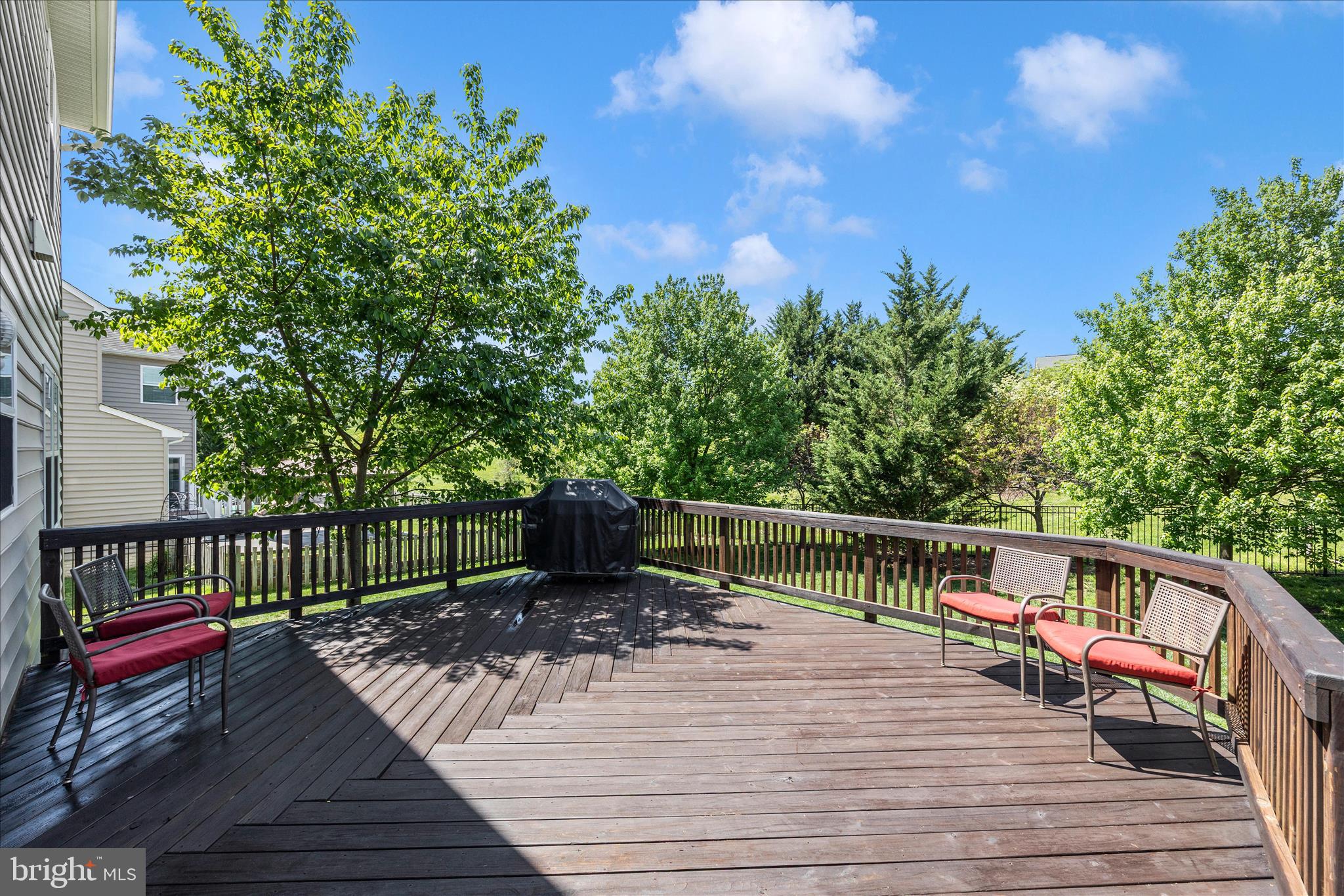 WOODRIDGE AT LAKE LINGANORE - Residential