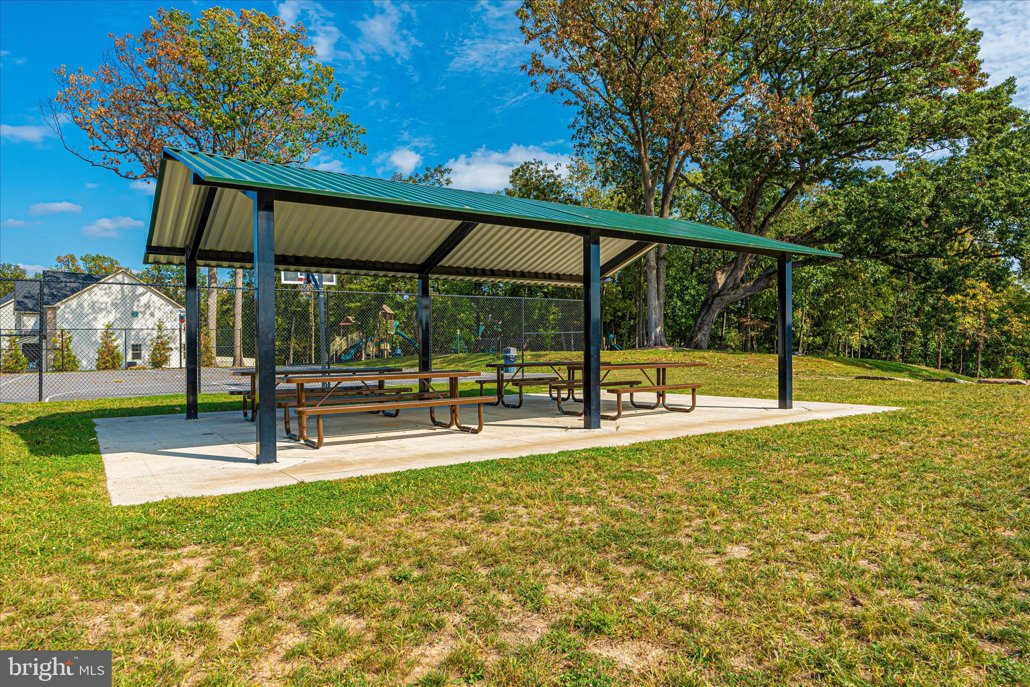 WOODRIDGE AT LAKE LINGANORE - Residential