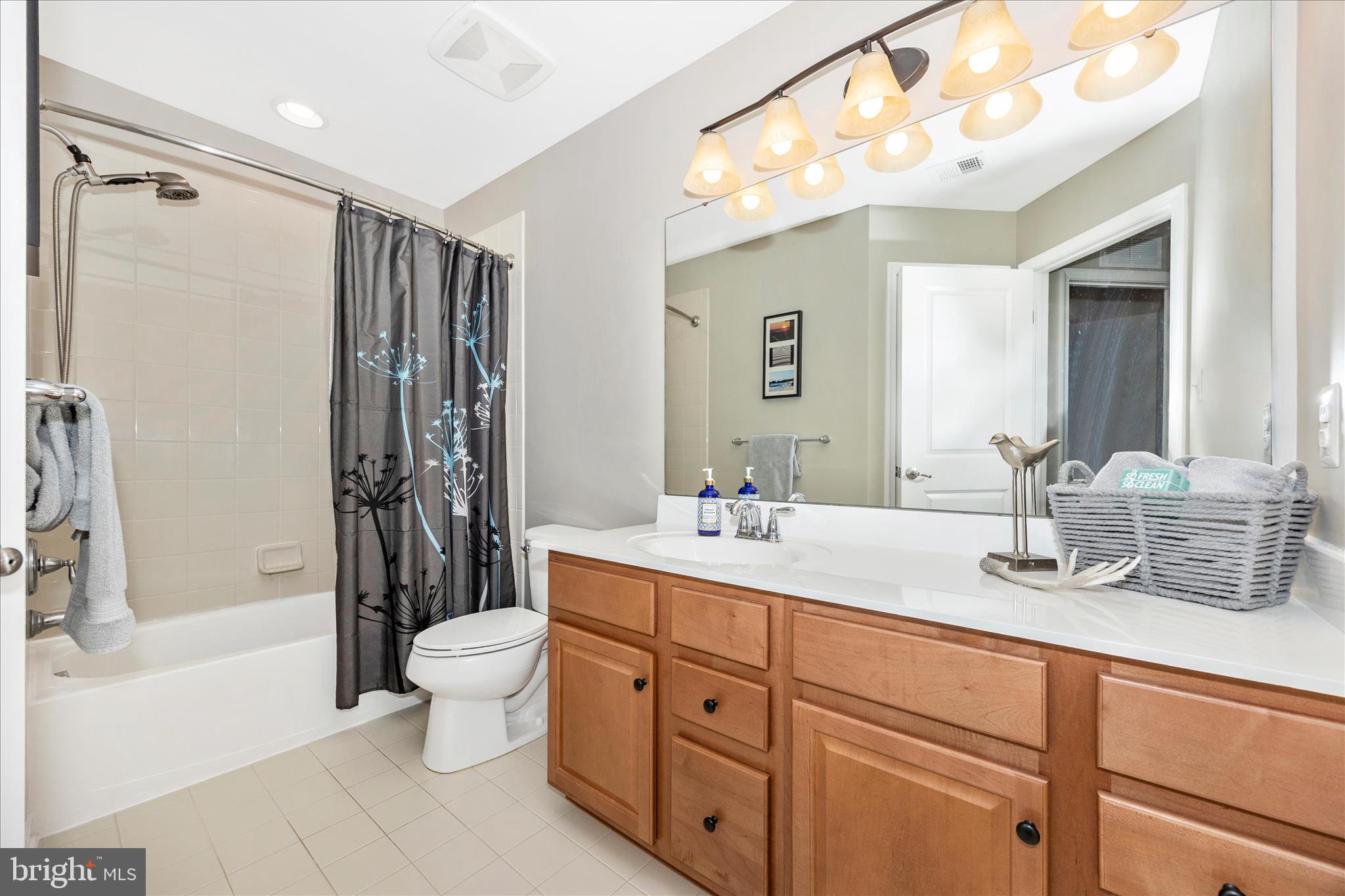 WOODRIDGE AT LAKE LINGANORE - Residential