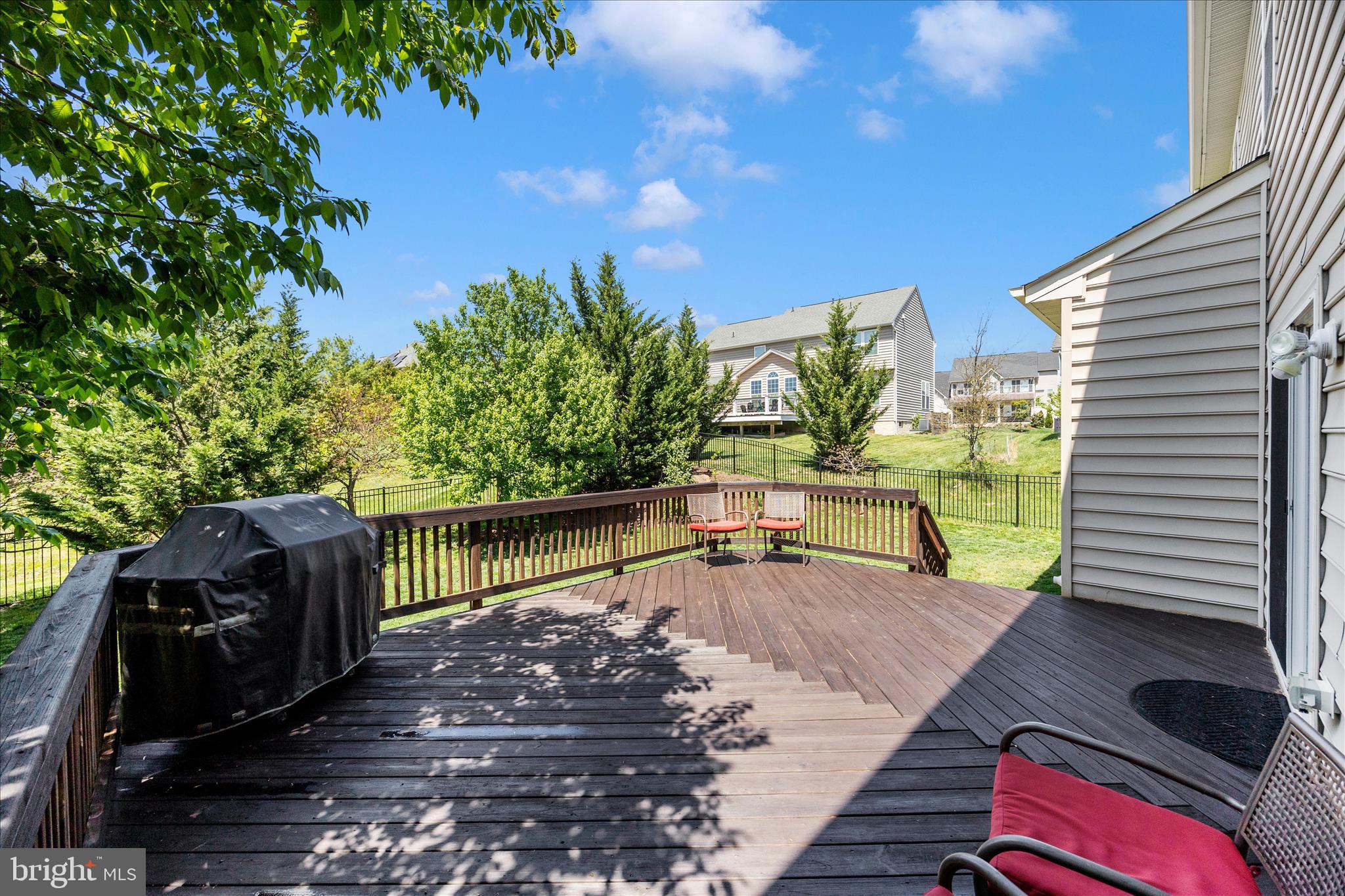 WOODRIDGE AT LAKE LINGANORE - Residential