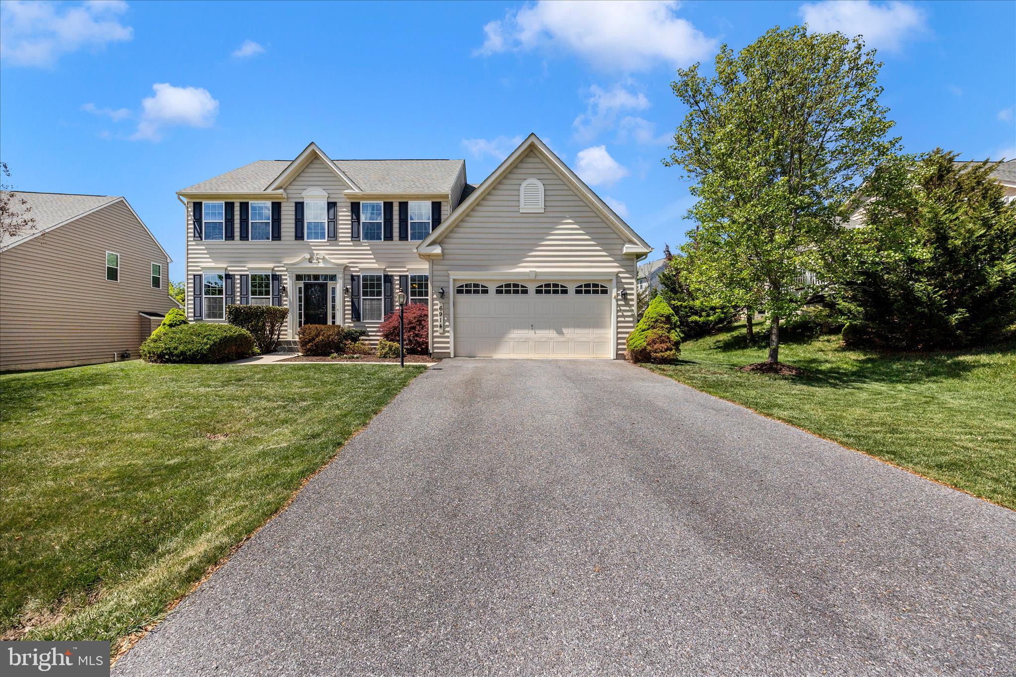 WOODRIDGE AT LAKE LINGANORE - Residential