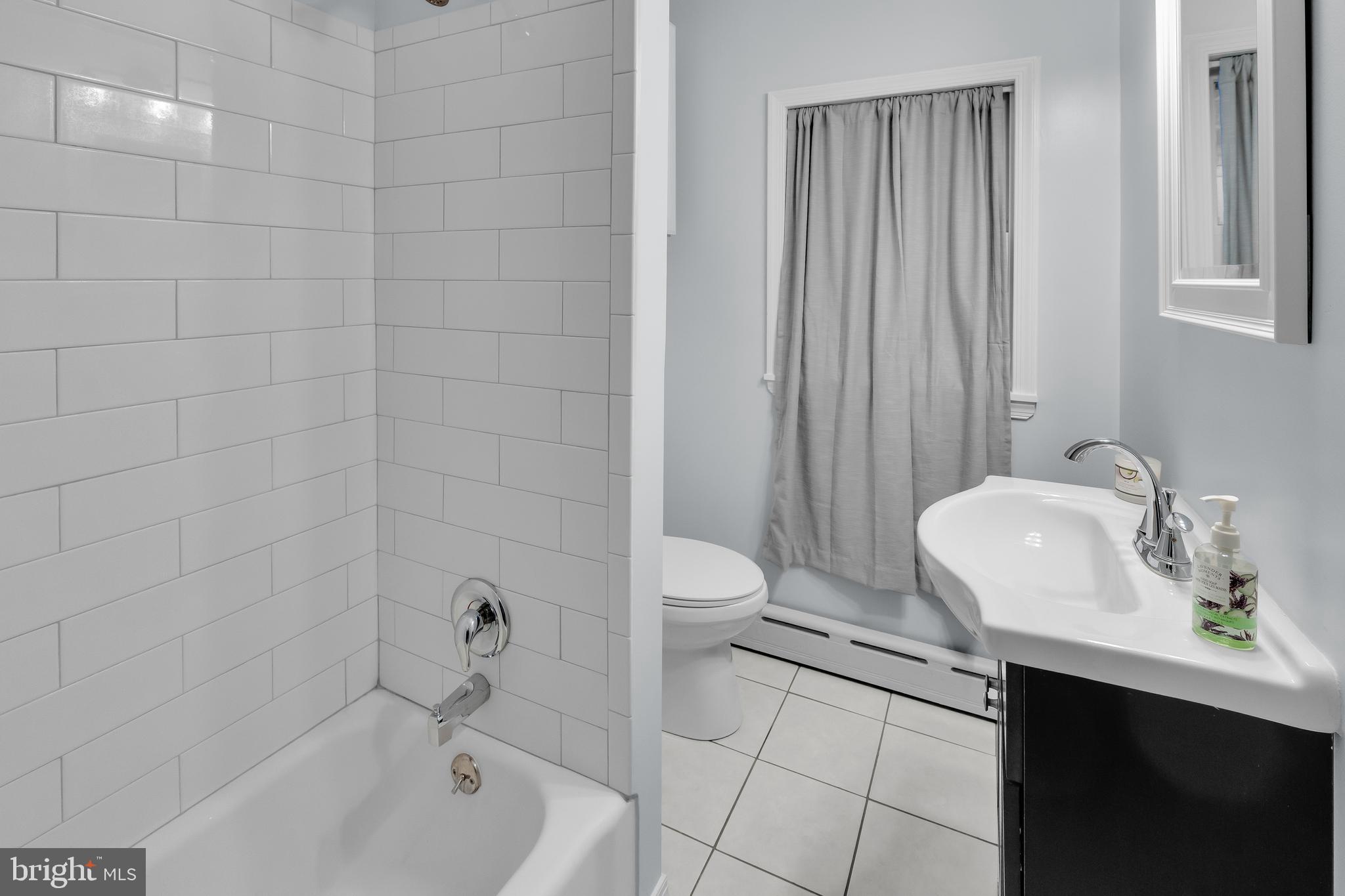 CONSHOHOCKEN - Residential Lease