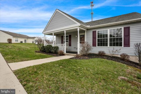 Townhouse For Sale - 1510 Glasgow Street<br/> POTTSTOWN, PA 19464