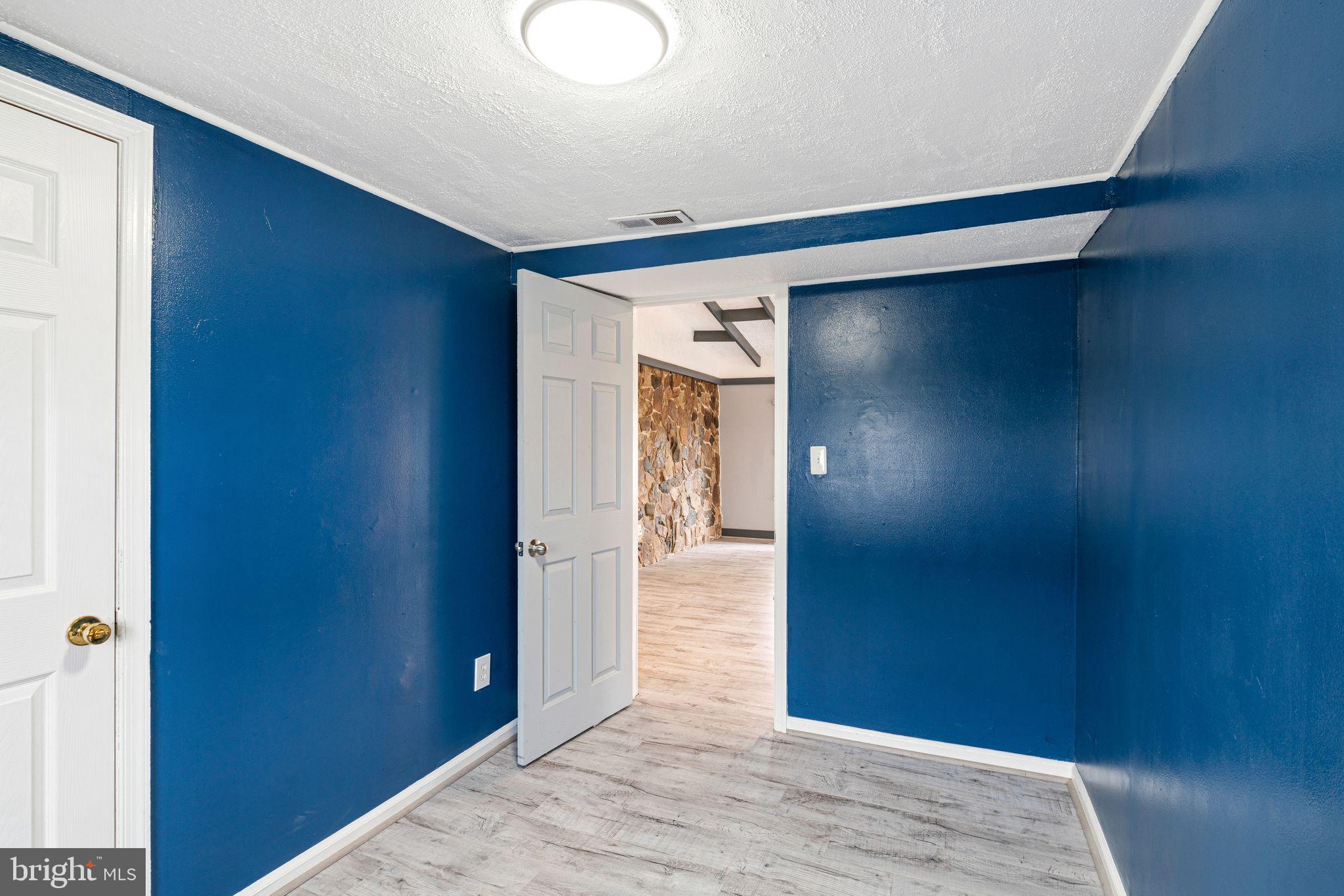 CRABTREE HOLLOW - Residential