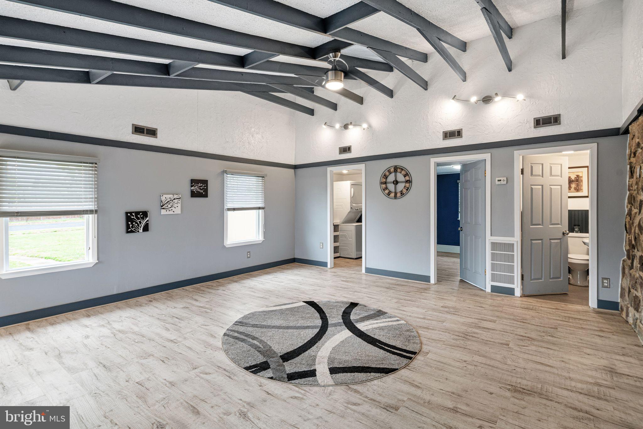 CRABTREE HOLLOW - Residential