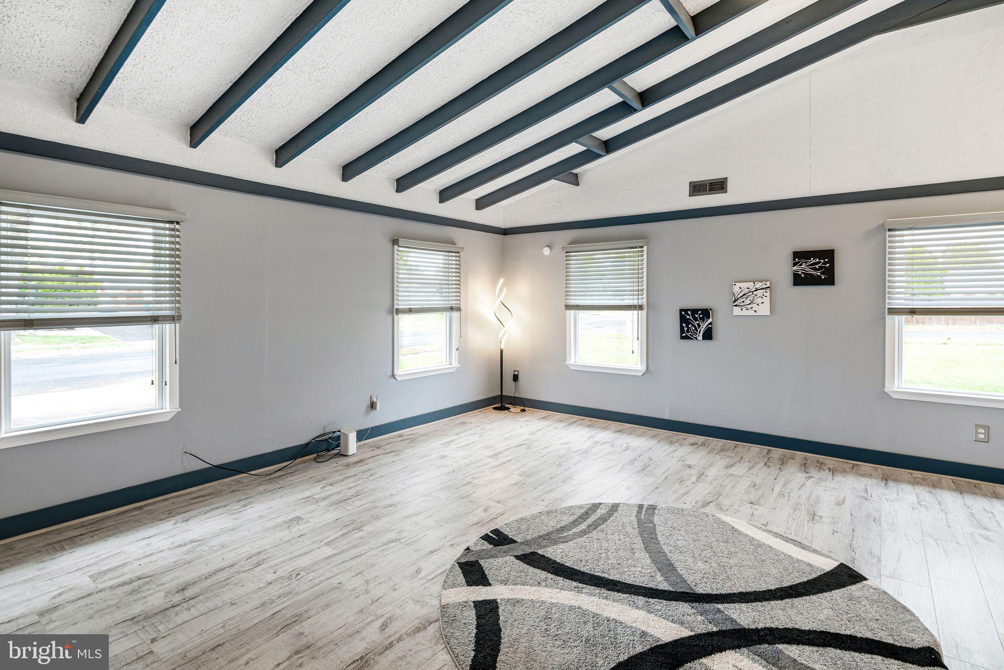 CRABTREE HOLLOW - Residential