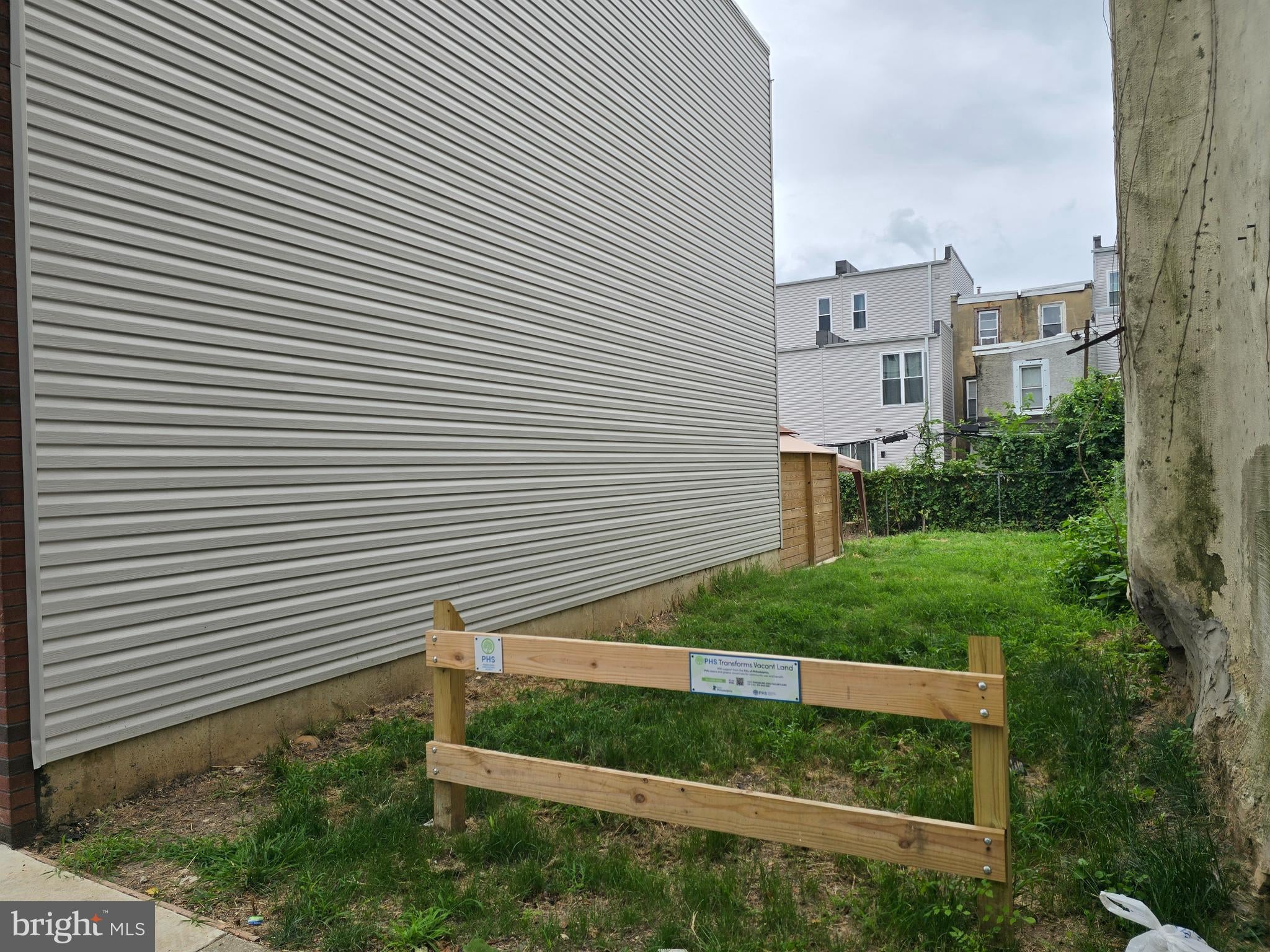 2165 N 8TH STREET
