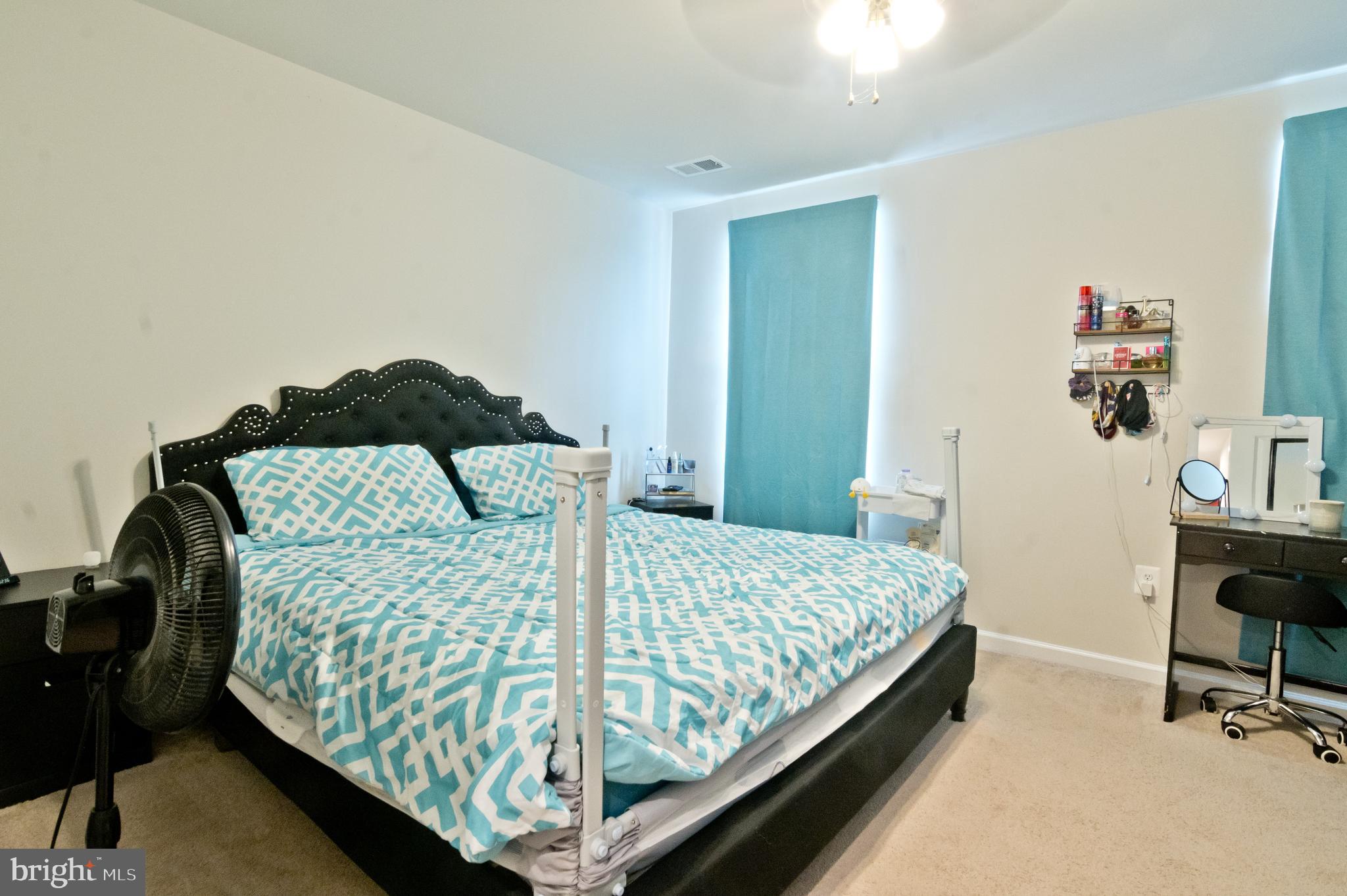 WILLOW GATE - Residential