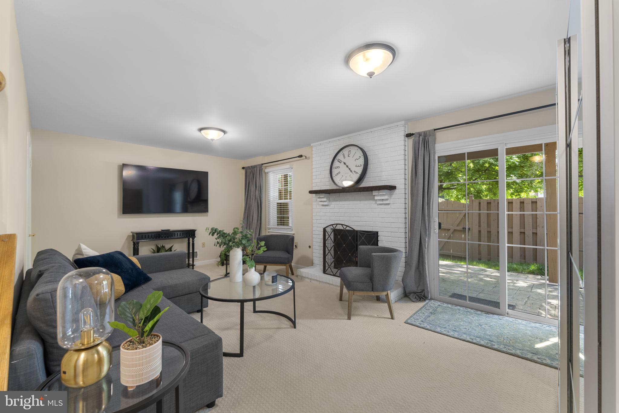 TYSONS STATION - Residential