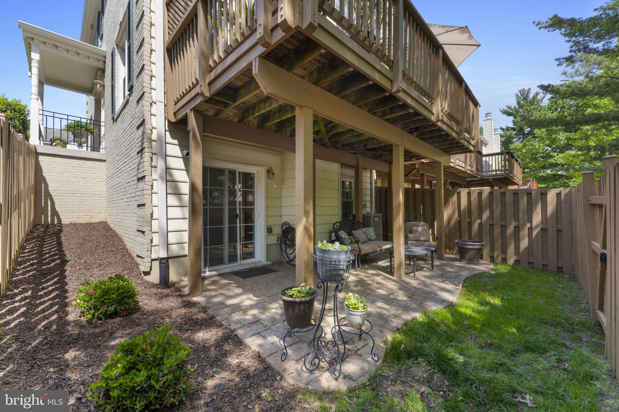 TYSONS STATION - Residential