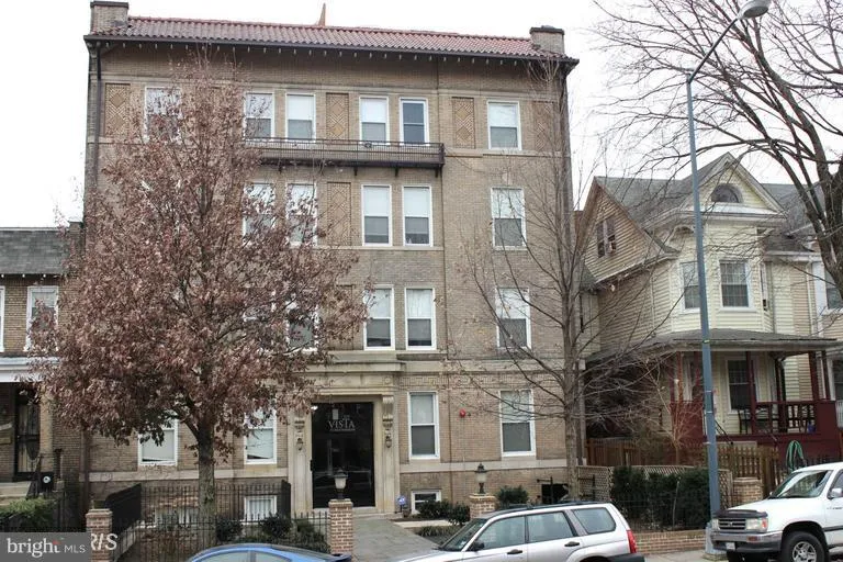 Additional image 2 of 219 T Street NE Unit T2, Washington, DC 20002