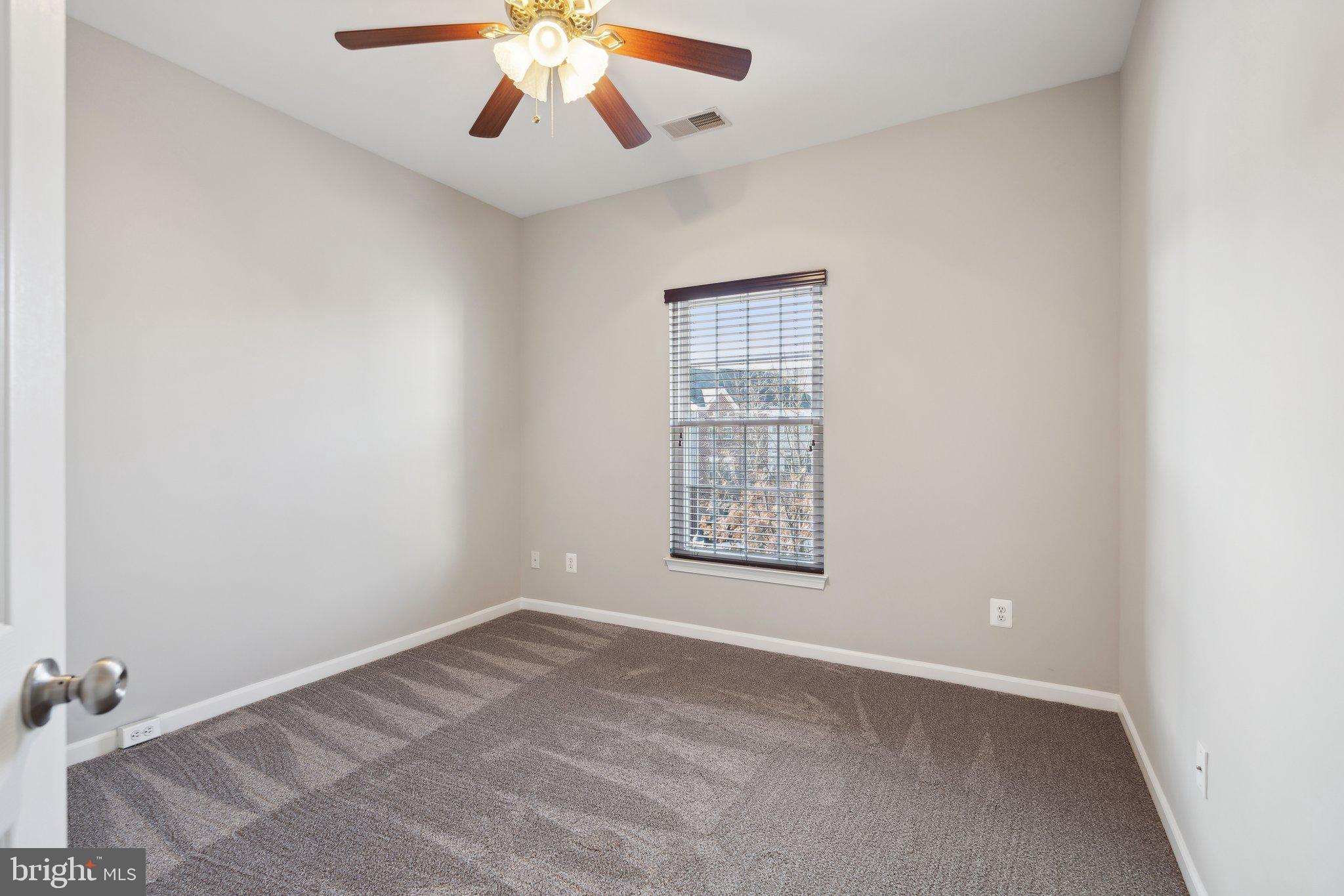 POTOMAC CLUB - Residential