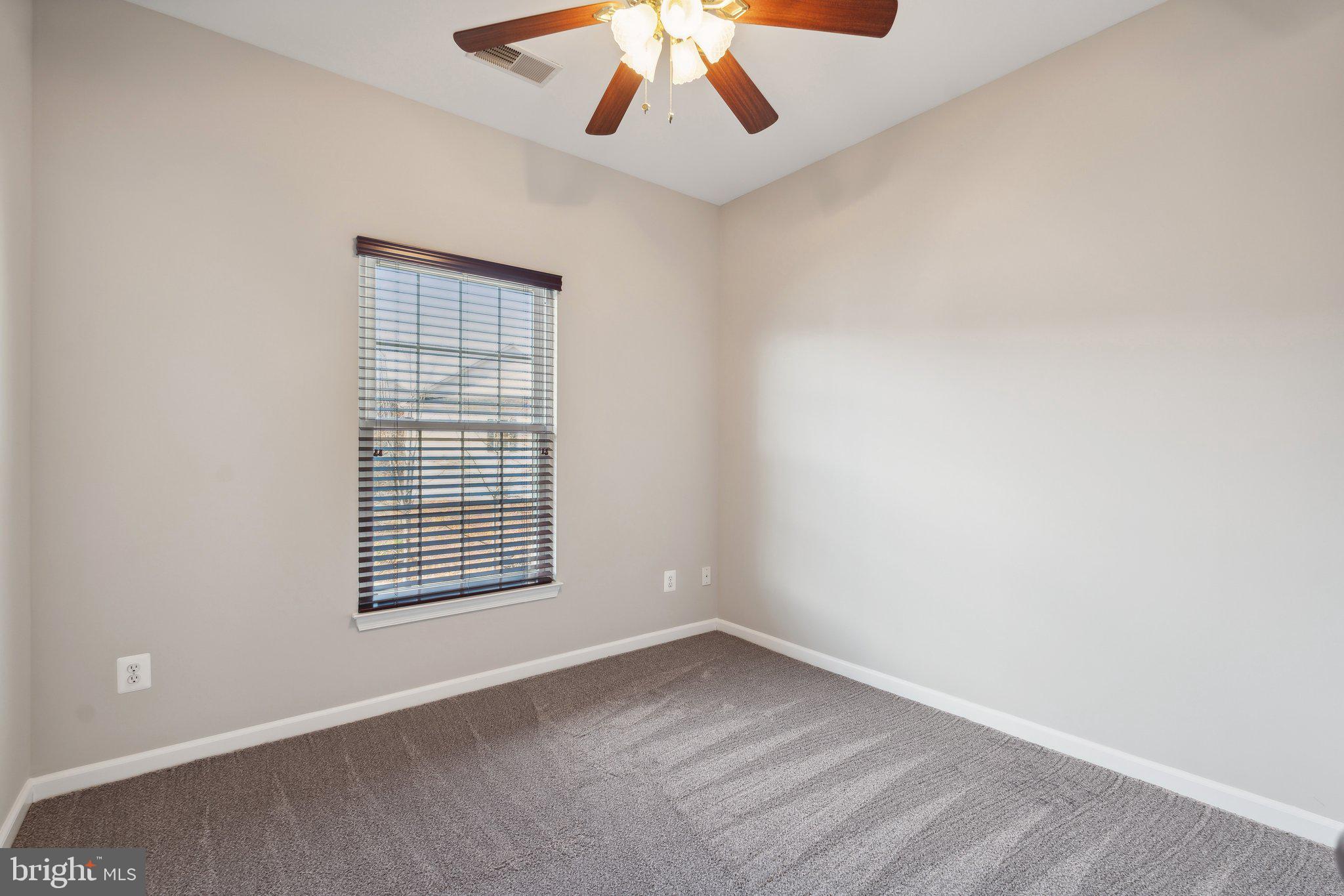 POTOMAC CLUB - Residential